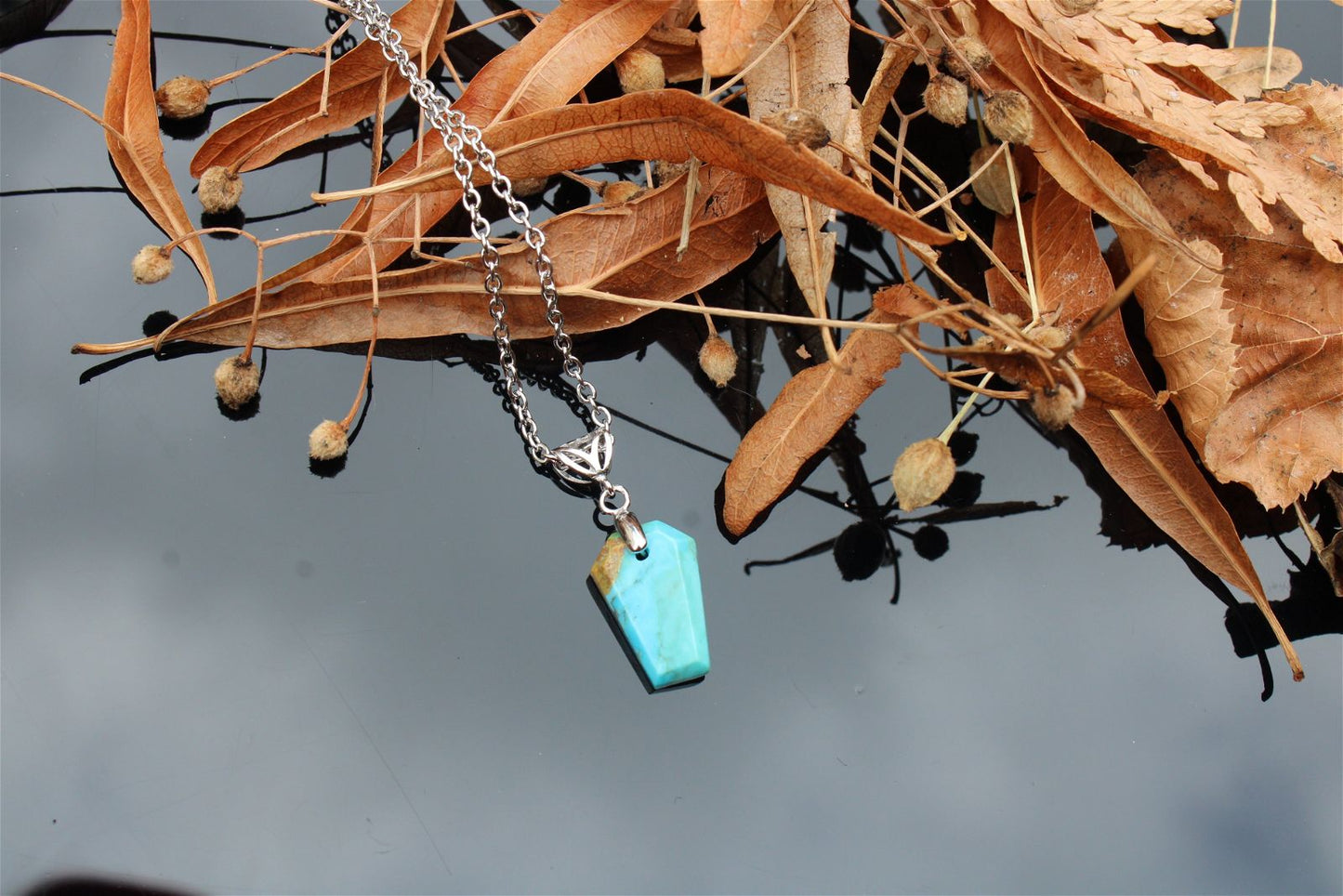 Collier turquoise RECONSTITUEE avec chaîne inox - Aurore Lune