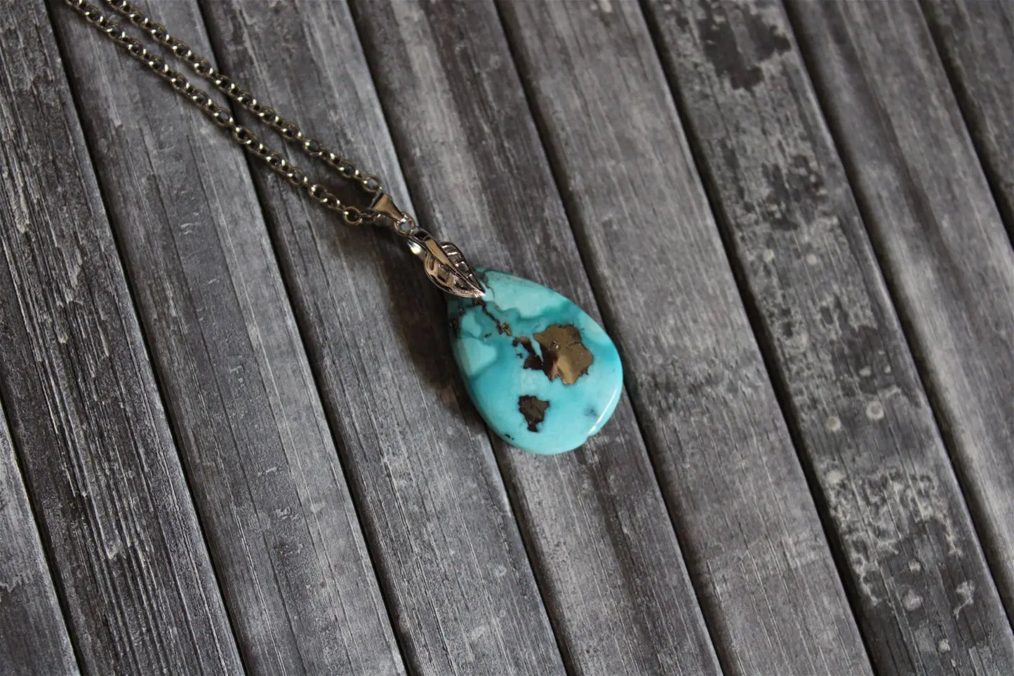Collier turquoise avec chaîne inox - Aurore Lune