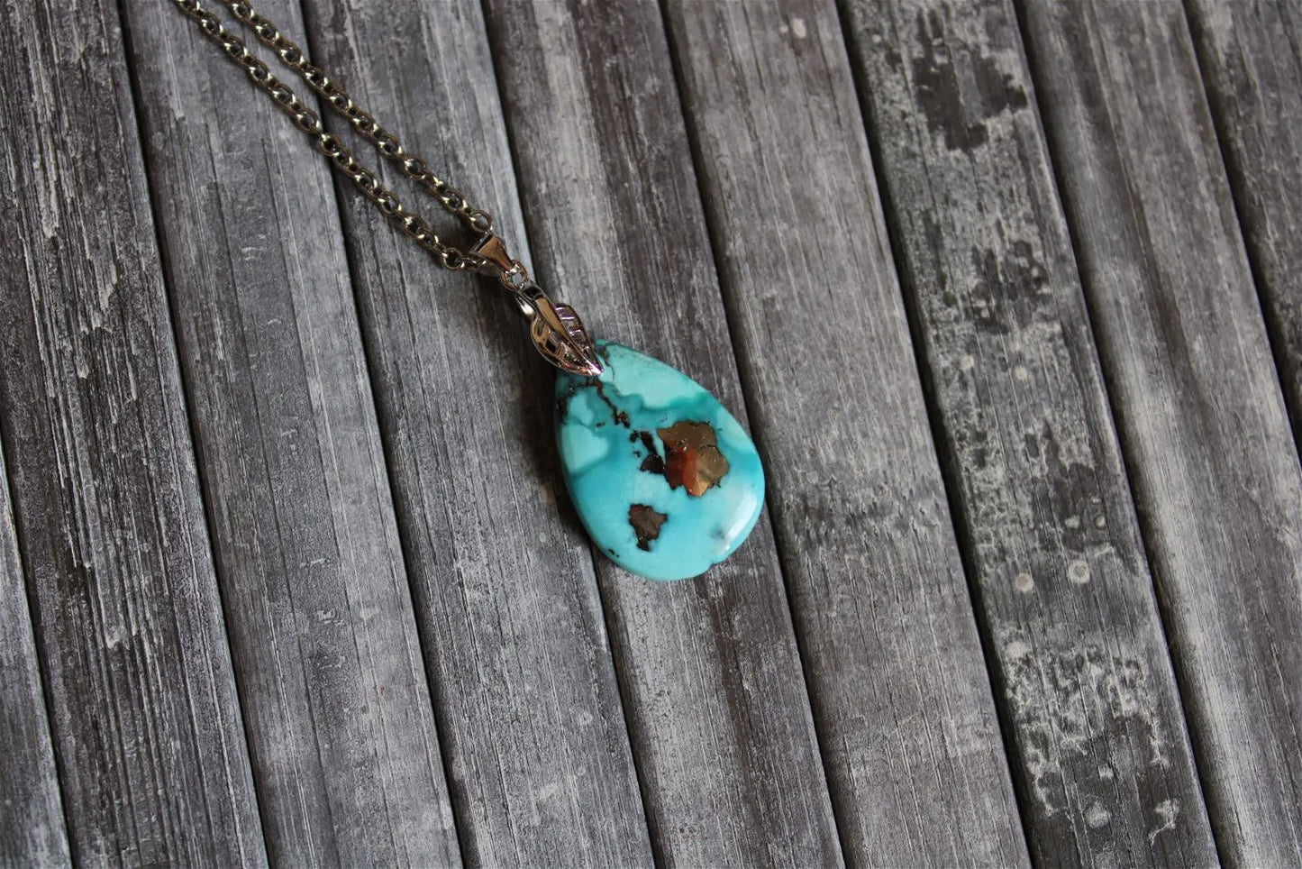 Collier turquoise avec chaîne inox - Aurore Lune