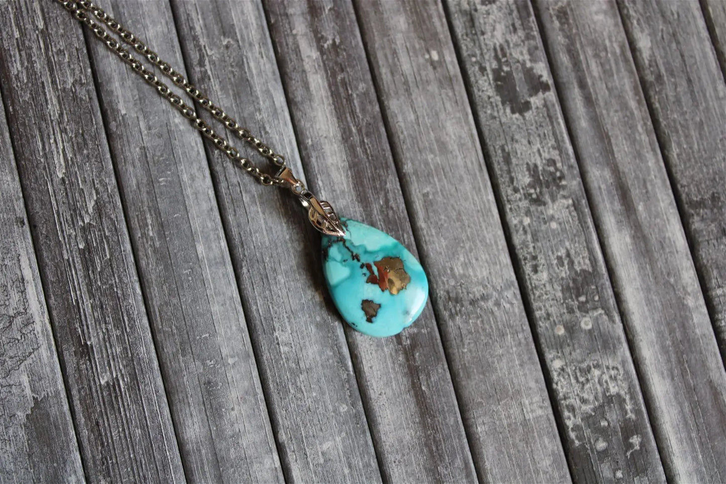 Collier turquoise avec chaîne inox - Aurore Lune
