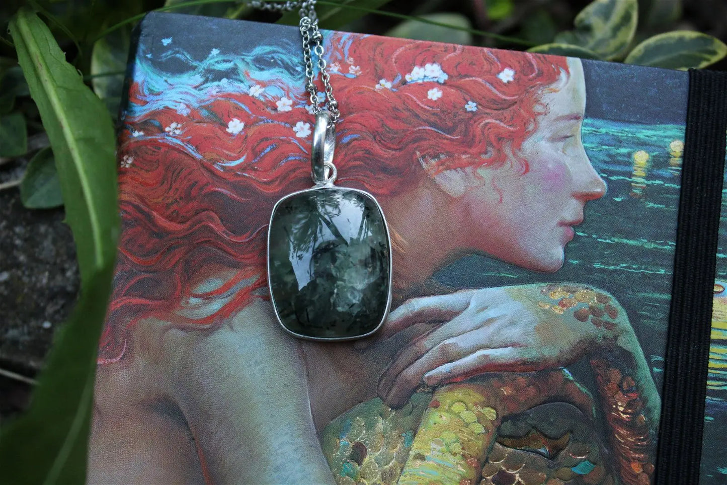 Collier unisexe avec prehnite - Aurore Lune