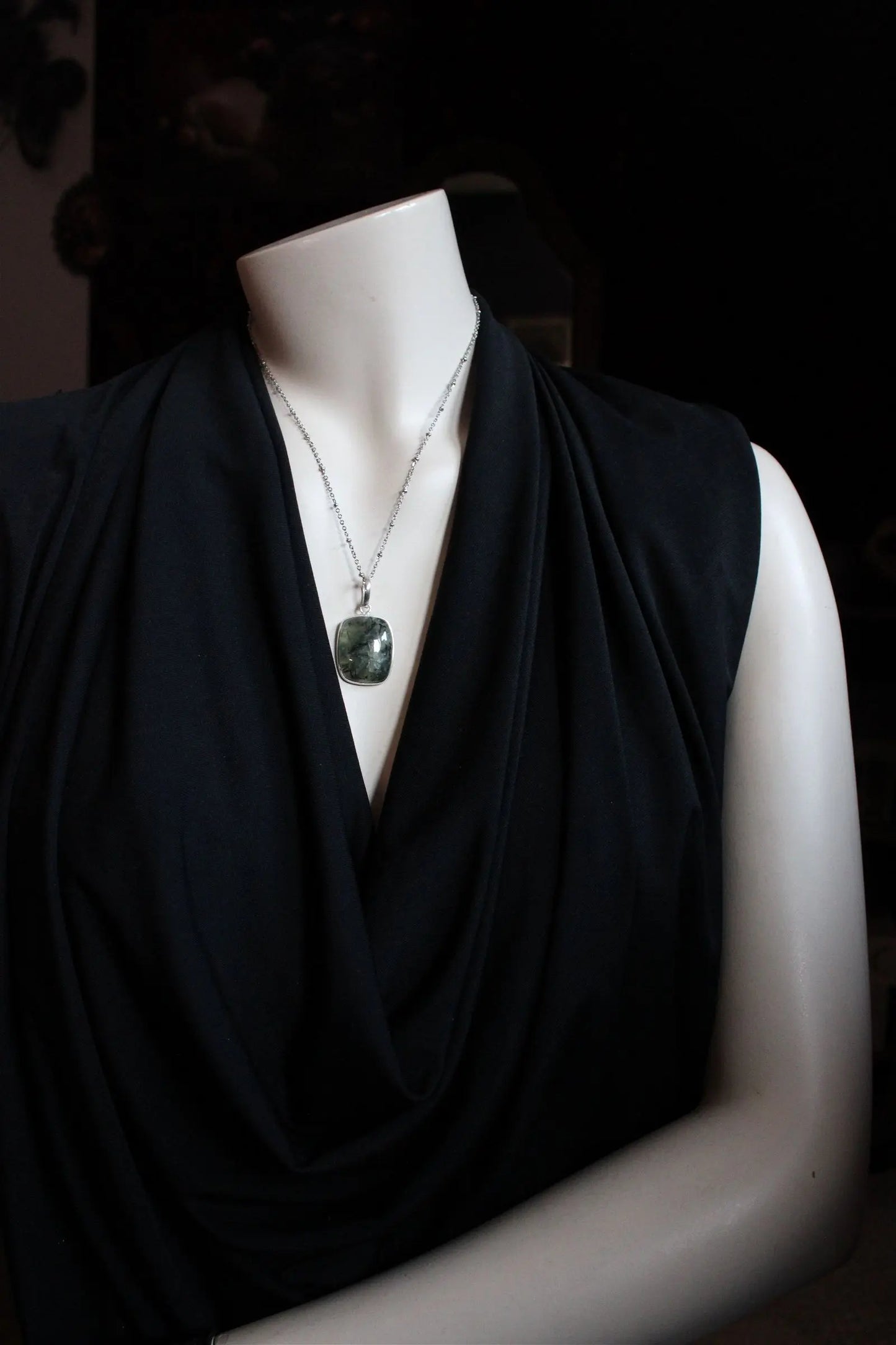 Collier unisexe avec prehnite - Aurore Lune