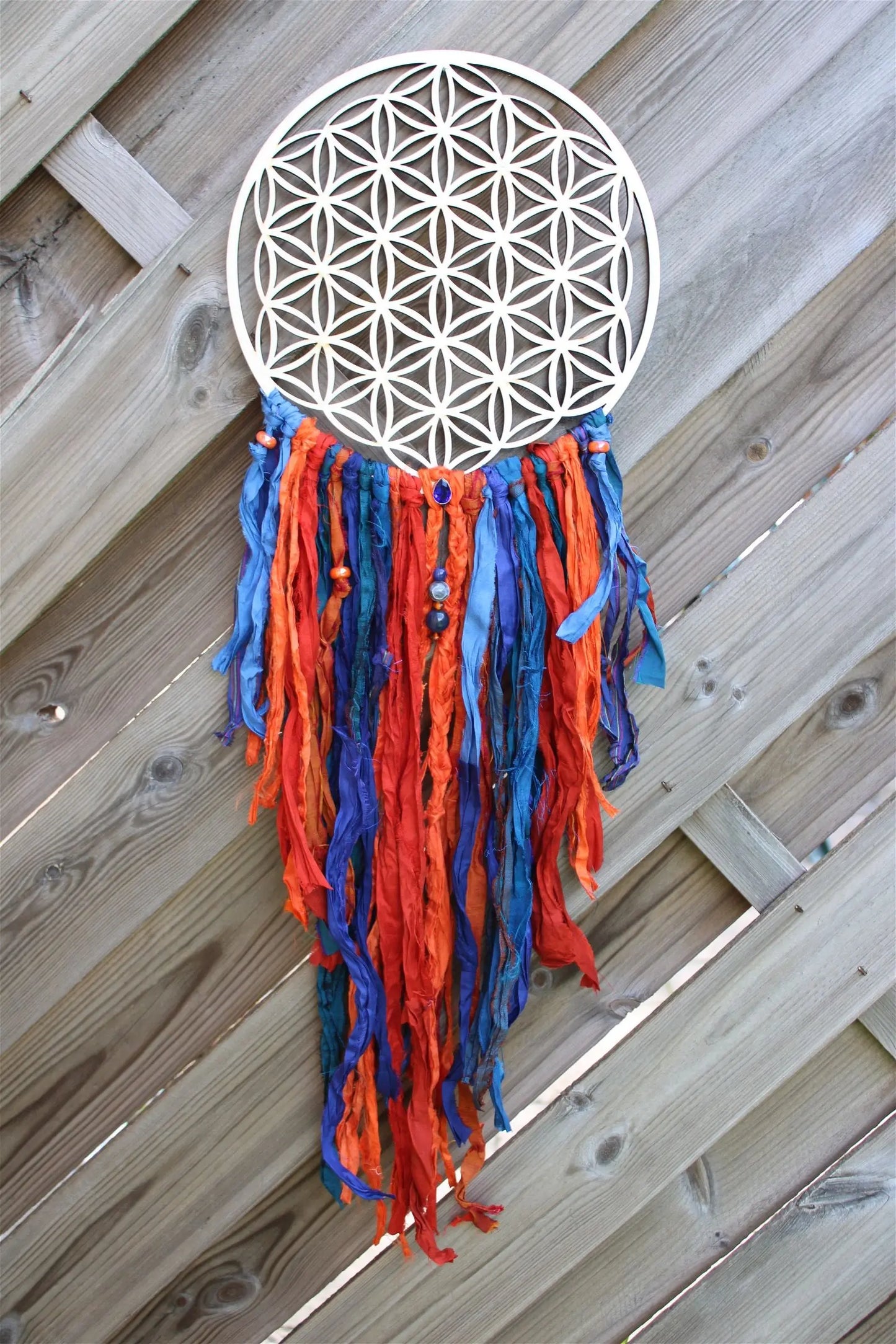 Décoration FLEUR DE VIE ET SOIE **boho chic gypsy** sodalite ambre - Aurore Lune