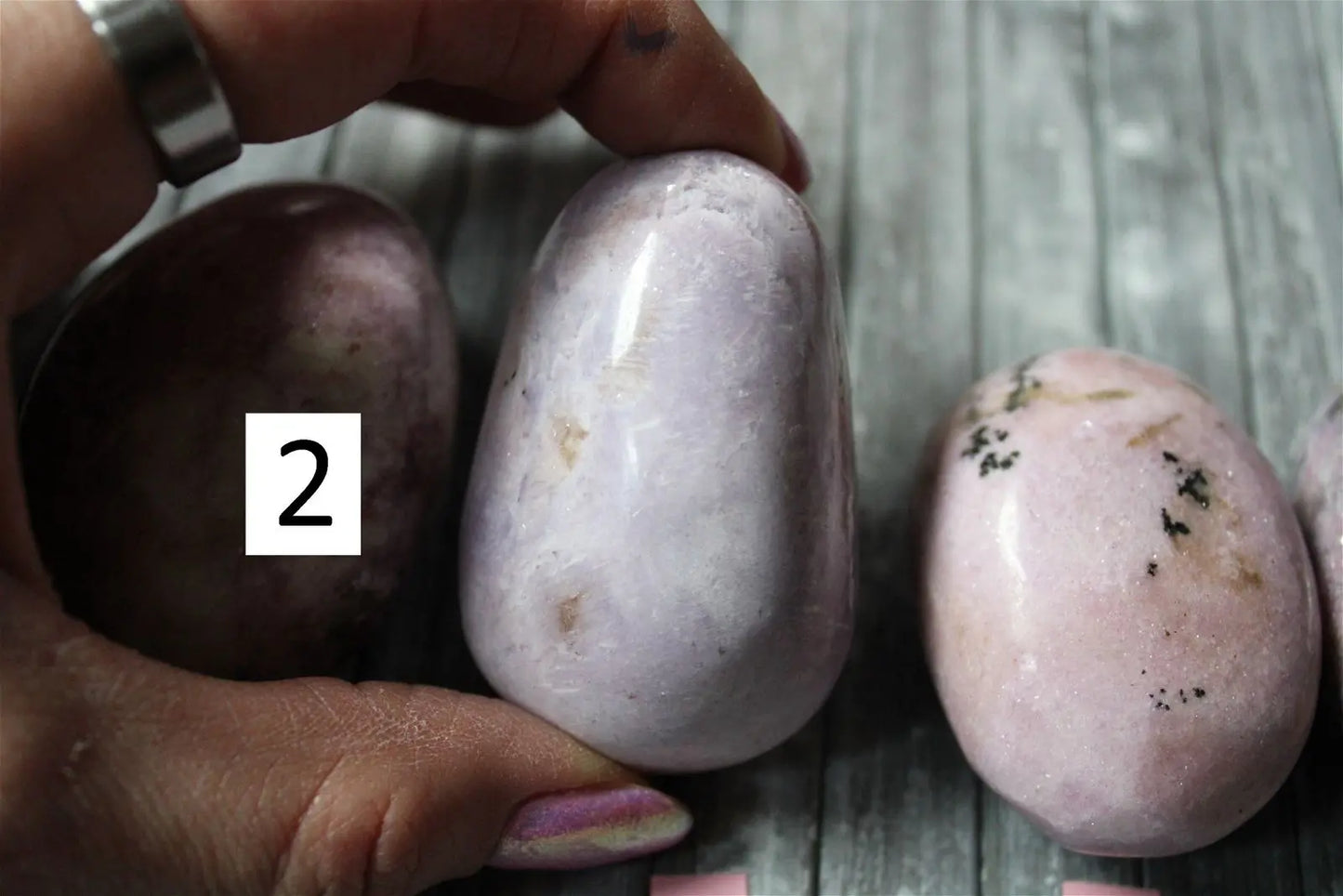 Grand galet de lépidolite tons roses AU CHOIX - Aurore Lune
