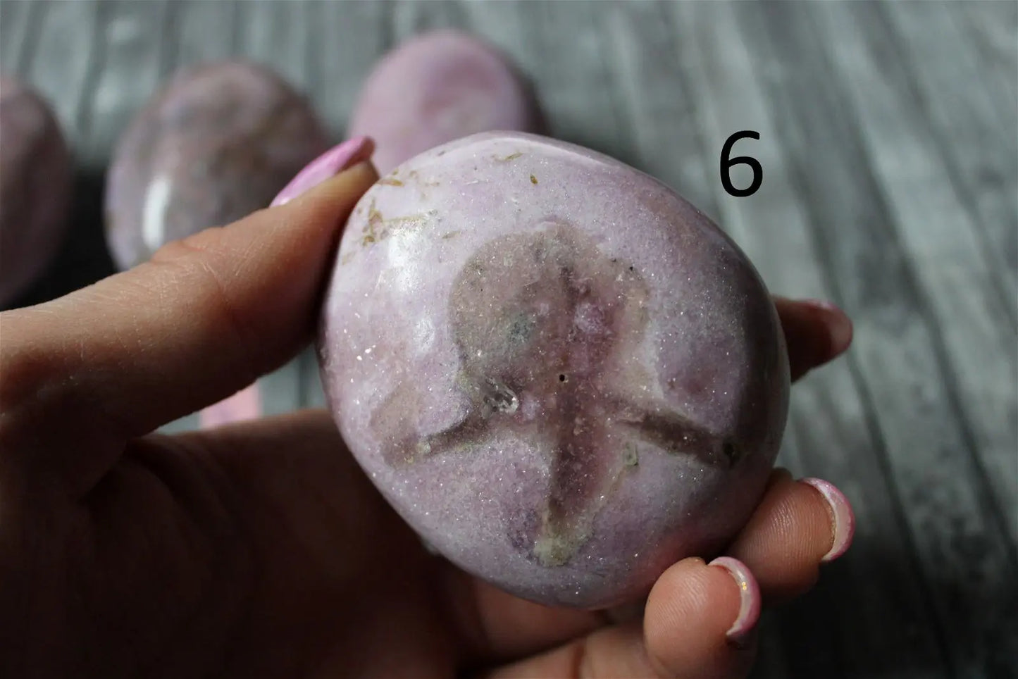 Grand galet de lépidolite tons roses AU CHOIX - Aurore Lune
