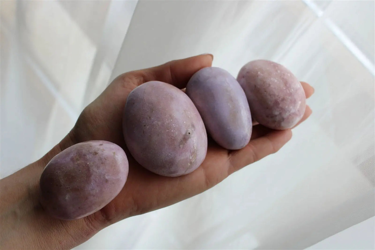 Grand galet de lépidolite tons roses AU CHOIX - Aurore Lune