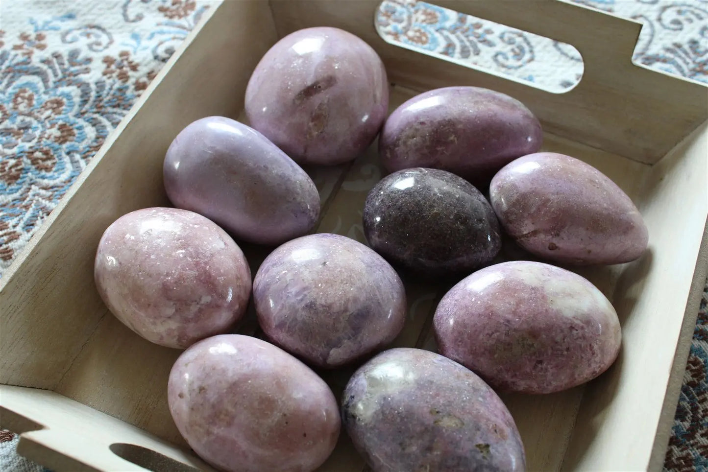 Grand galet de lépidolite tons roses AU CHOIX - Aurore Lune