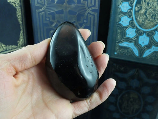 Gros Galet quartz fumé ou enfumé - Aurore Lune