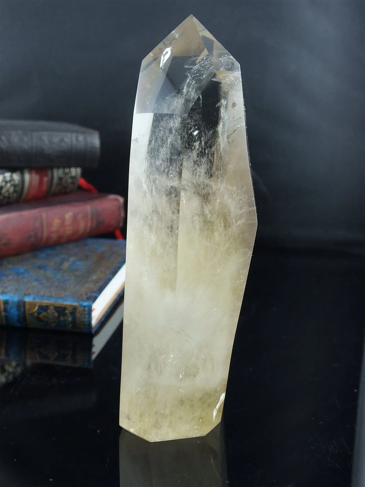 Grosse Pointe de citrine 616 grammes - Aurore Lune