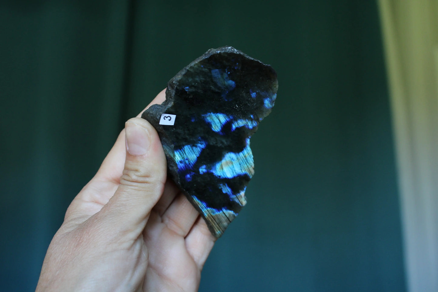 Morceau de labradorite mi-brute AU CHOIX menu déroulant - Aurore Lune