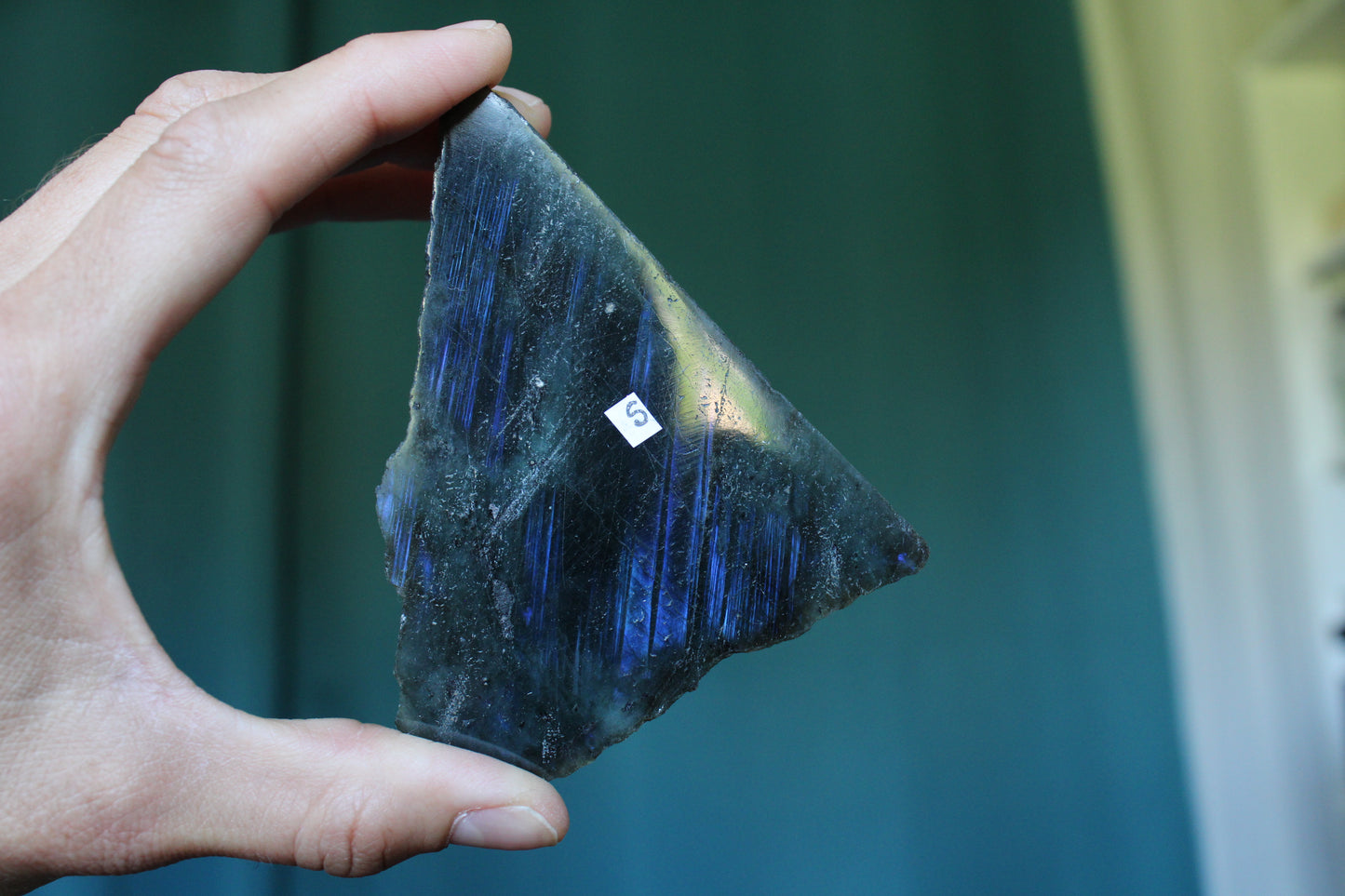 Morceau de labradorite mi-brute AU CHOIX menu déroulant - Aurore Lune