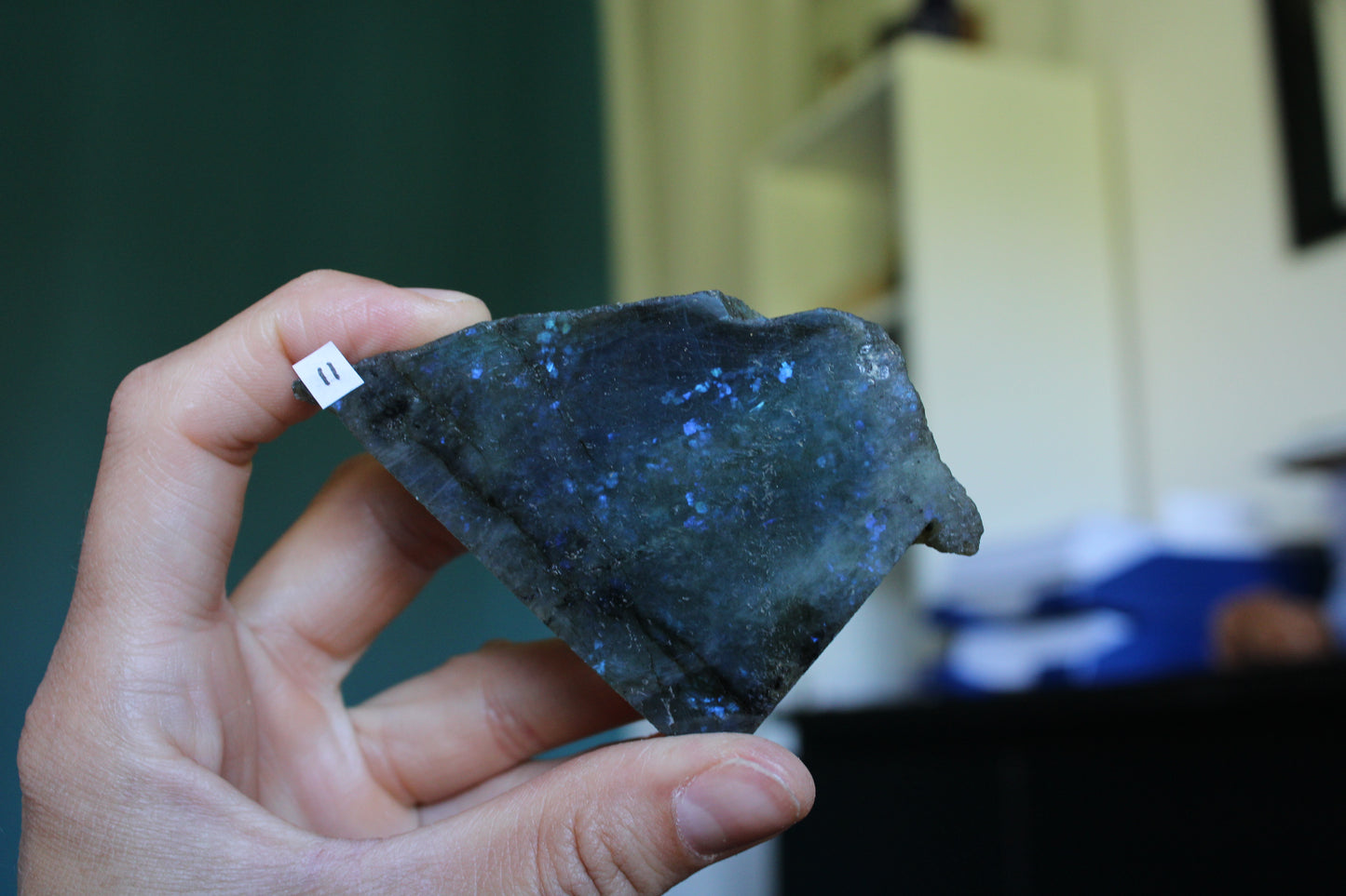 Morceau de labradorite mi-brute AU CHOIX menu déroulant - Aurore Lune
