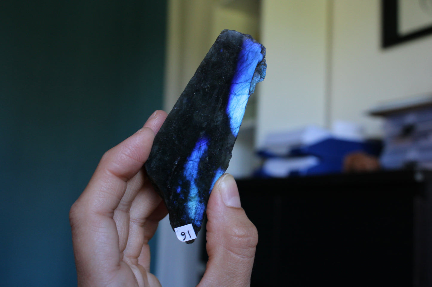 Morceau de labradorite mi-brute AU CHOIX menu déroulant - Aurore Lune