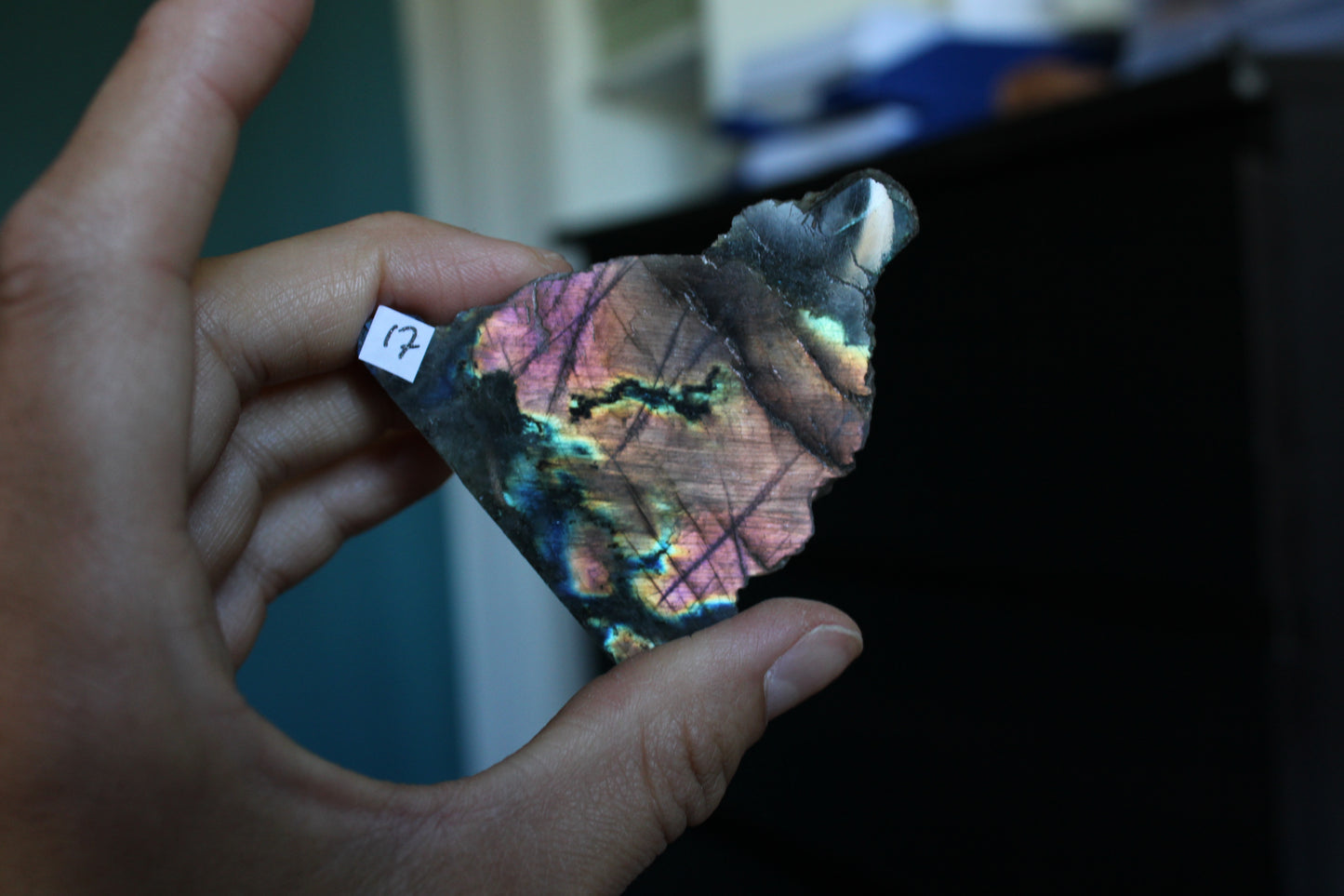 Morceau de labradorite mi-brute AU CHOIX menu déroulant - Aurore Lune