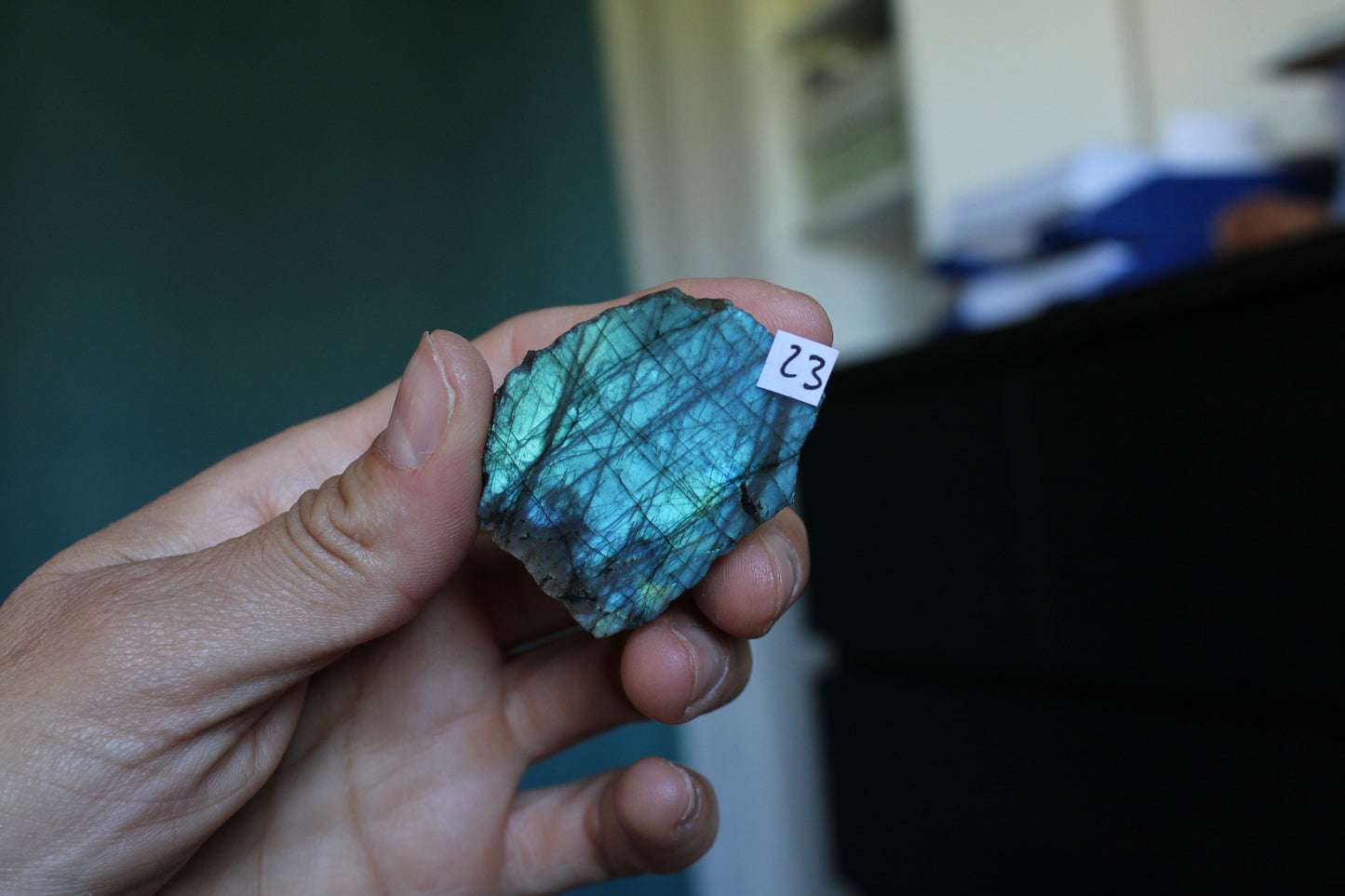 Morceau de labradorite mi-brute AU CHOIX menu déroulant - Aurore Lune
