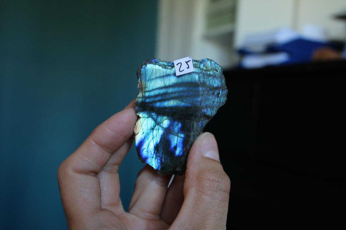 Morceau de labradorite mi-brute AU CHOIX menu déroulant - Aurore Lune