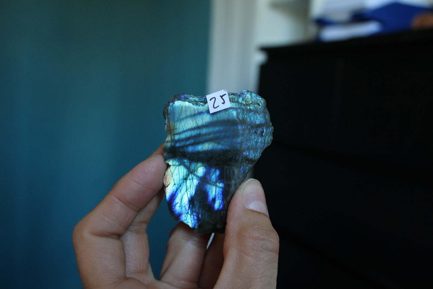 Morceau de labradorite mi-brute AU CHOIX menu déroulant - Aurore Lune