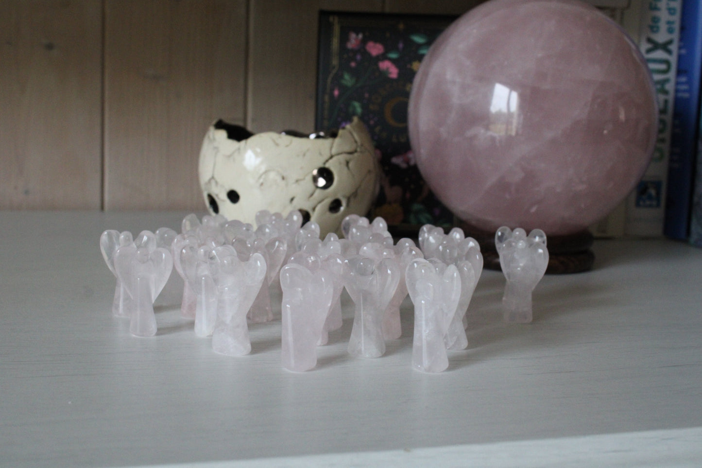 1 Petit ange en quartz rose 3-4 cm