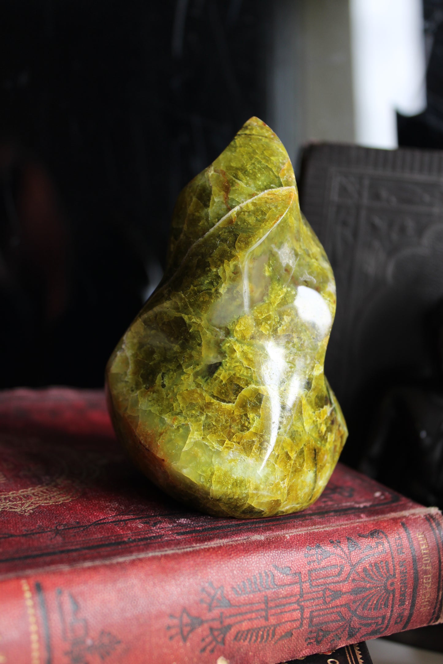 Flamme opale verte à poser photo contractuelle