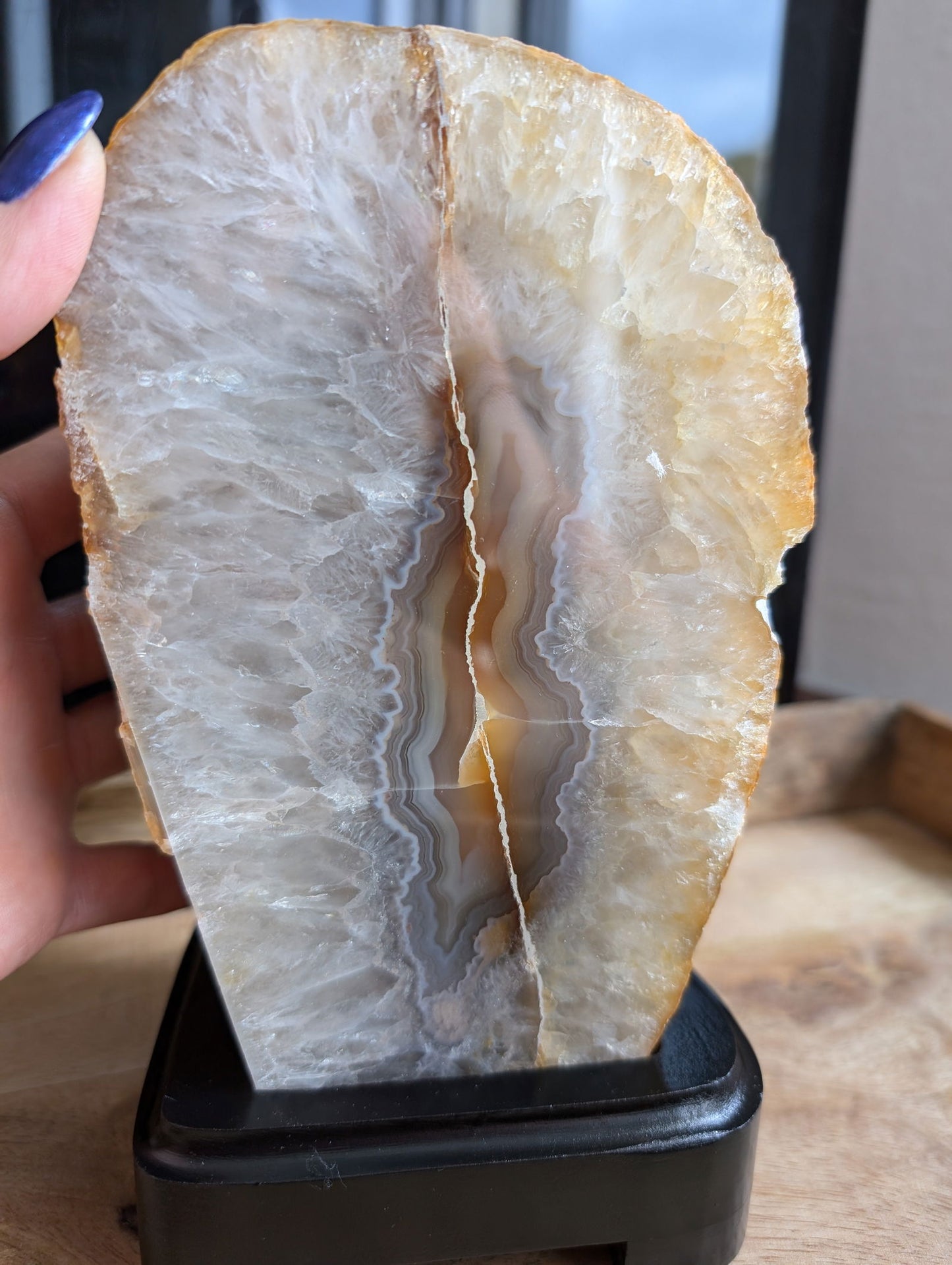 Lampe en agate avec câble et ampoule - Aurore Lune