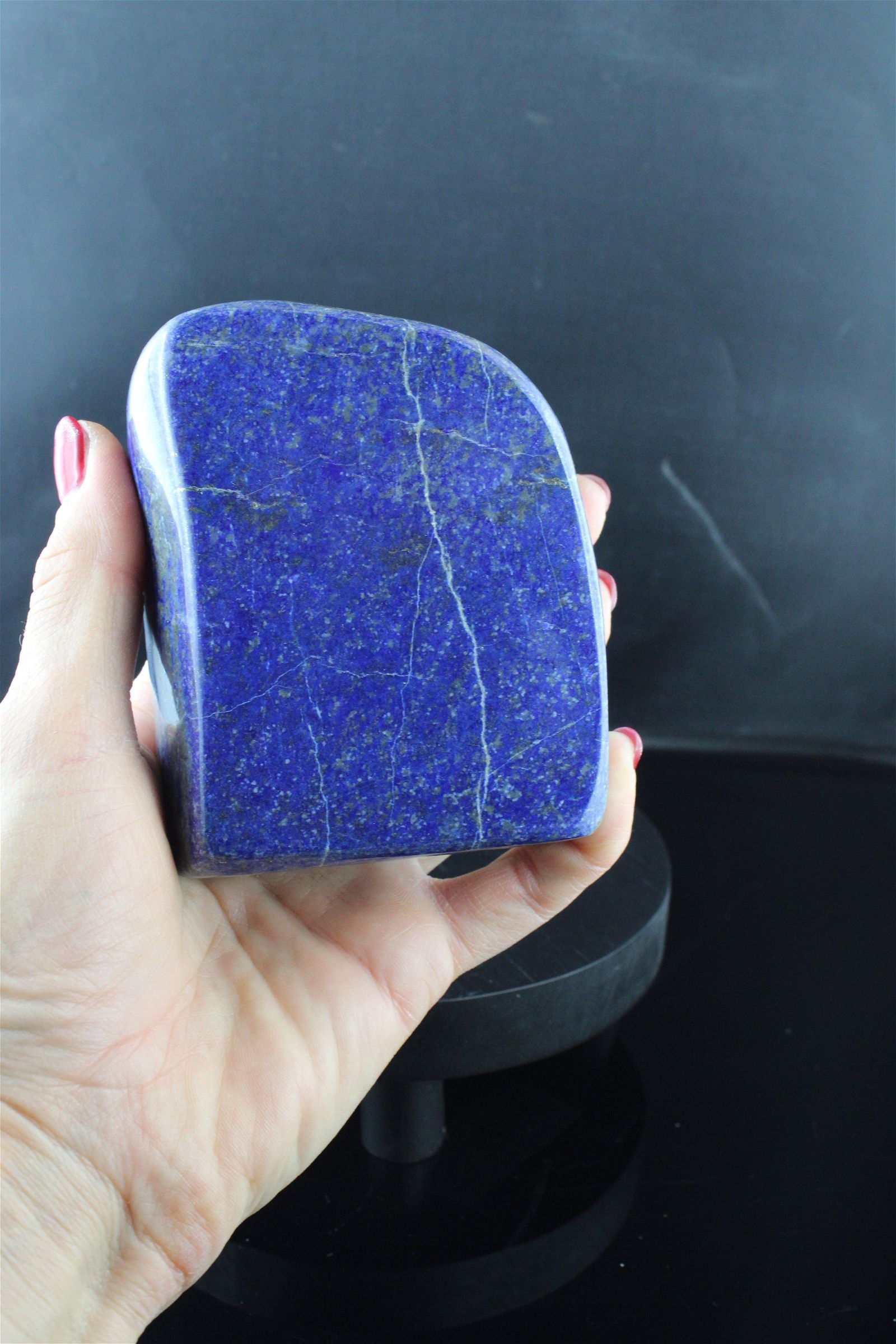 Lapis lazuli à poser 0.7 kg 10 cm - Aurore Lune