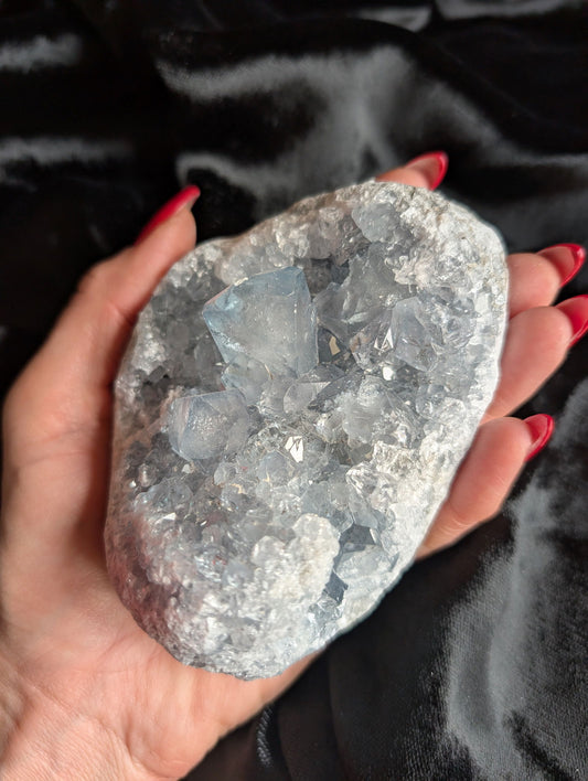 Morceau de célestite célestine brute - Aurore Lune