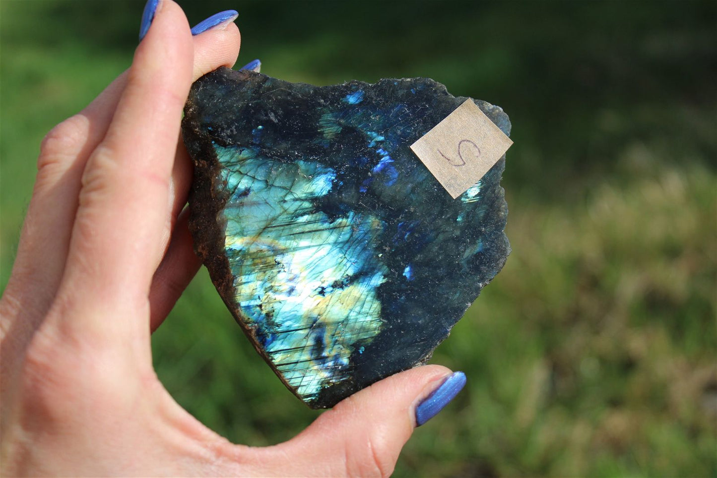 Morceau de labradorite mi-brute AU CHOIX menu déroulant - Aurore Lune
