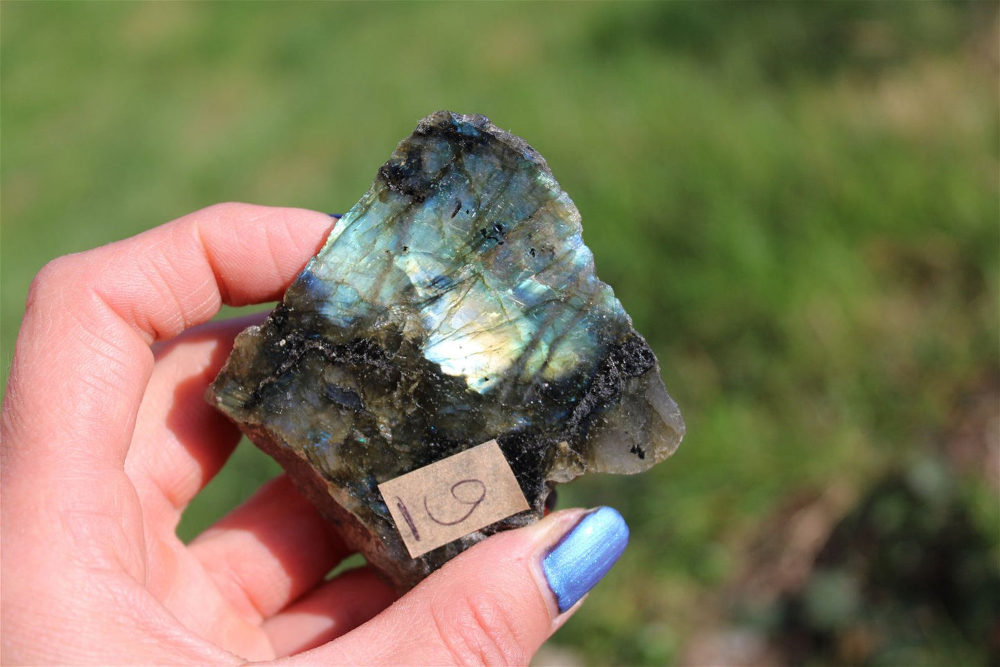 Morceau de labradorite mi-brute AU CHOIX menu déroulant - Aurore Lune