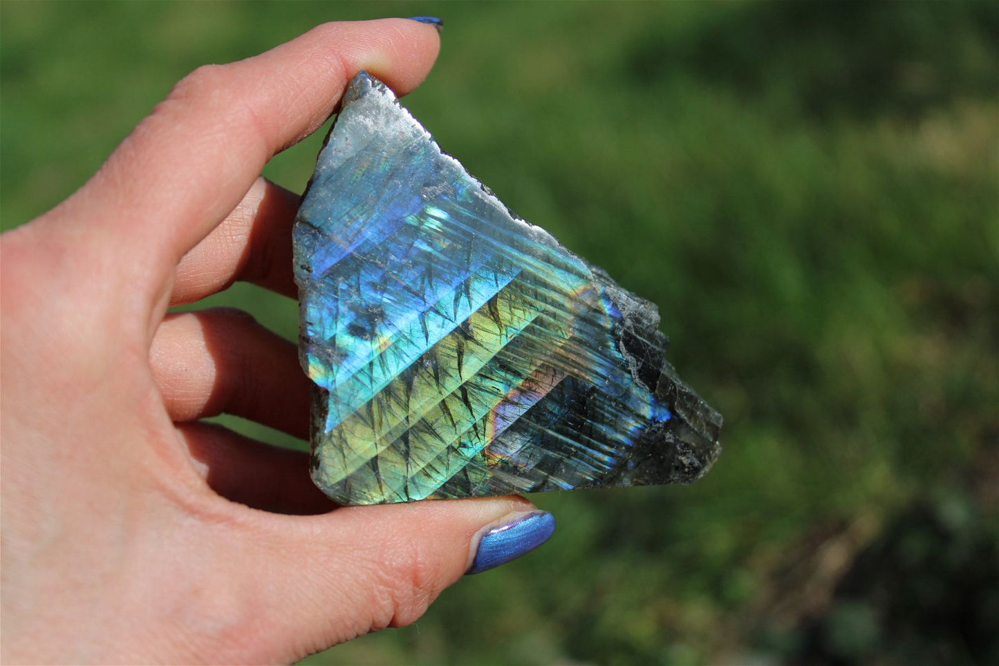 Morceau de labradorite mi-brute AU CHOIX menu déroulant - Aurore Lune