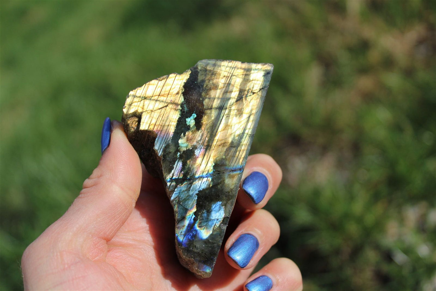 Morceau de labradorite mi-brute AU CHOIX menu déroulant - Aurore Lune