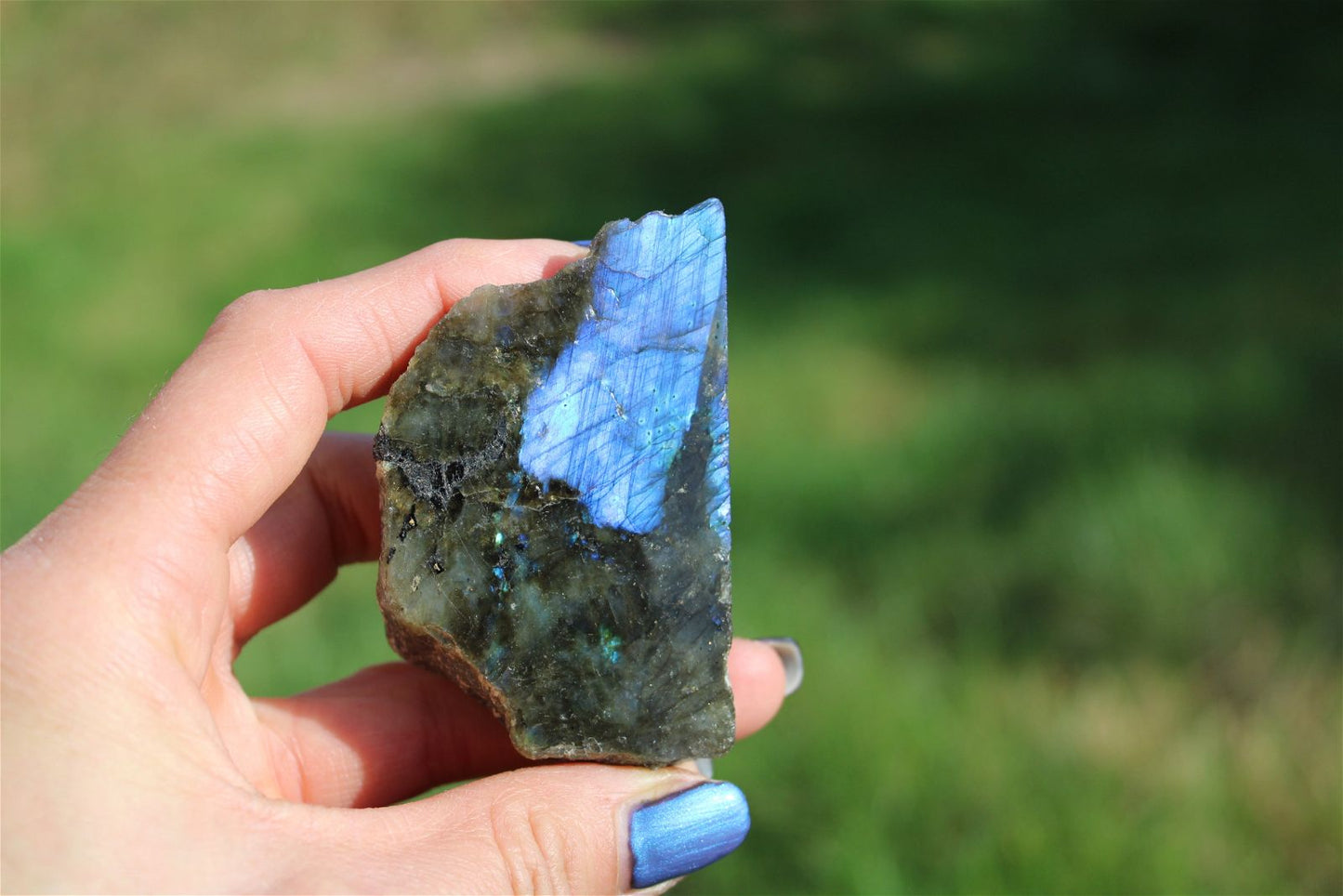 Morceau de labradorite mi-brute AU CHOIX menu déroulant - Aurore Lune