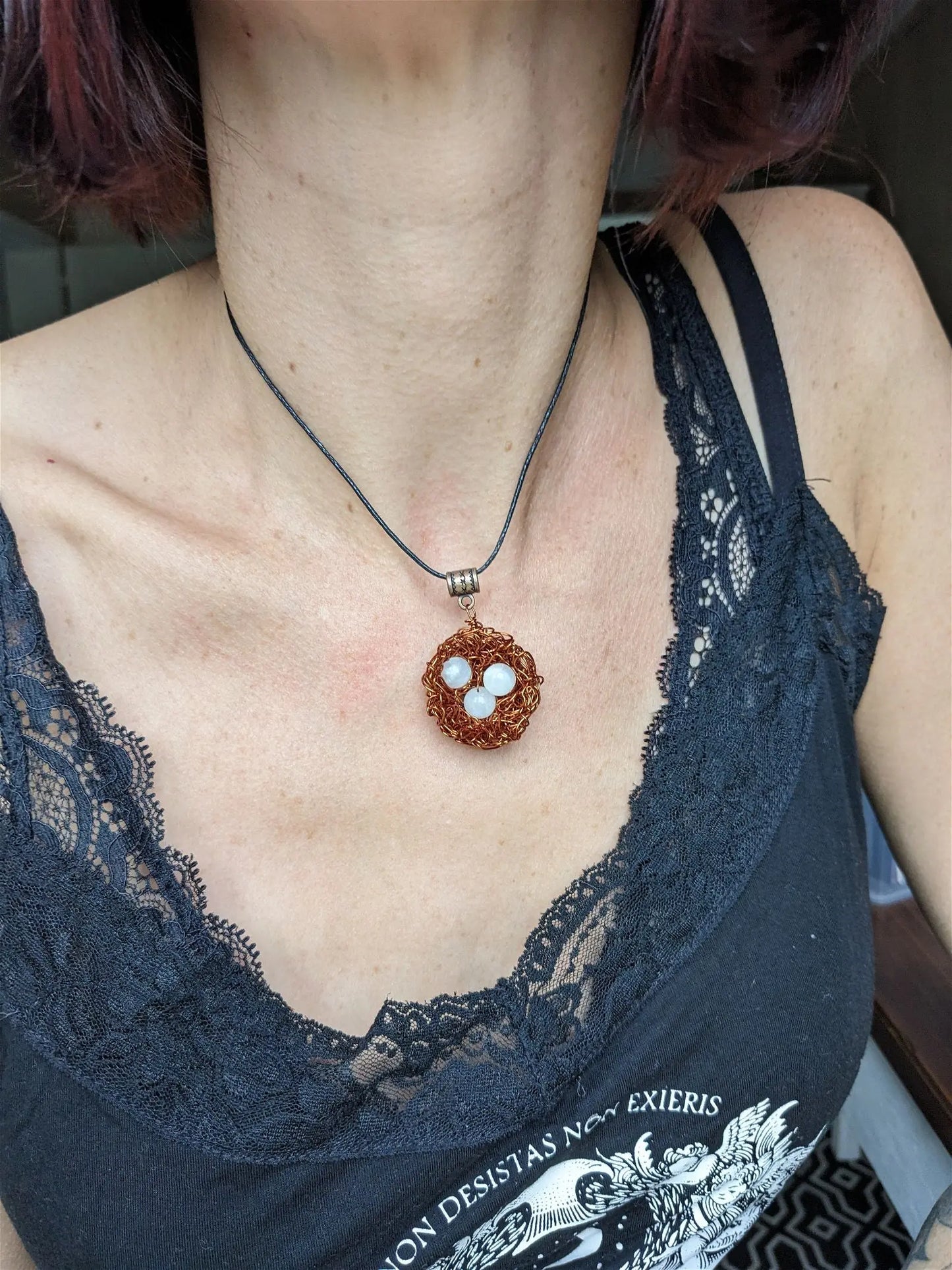 Nid d'Amour avec labradorite blanche collier - Aurore Lune
