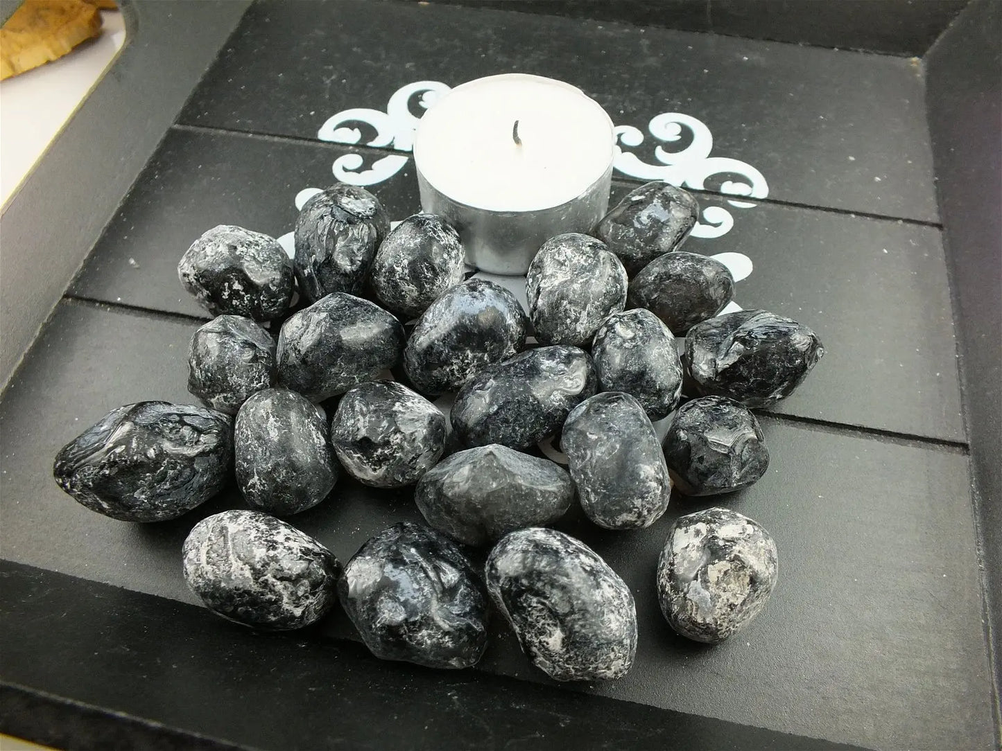 Obsidienne larme d'apache brute MOYENNE - Aurore Lune