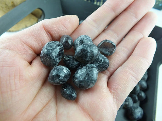 Obsidienne larme d'apache brute PETITE - Aurore Lune