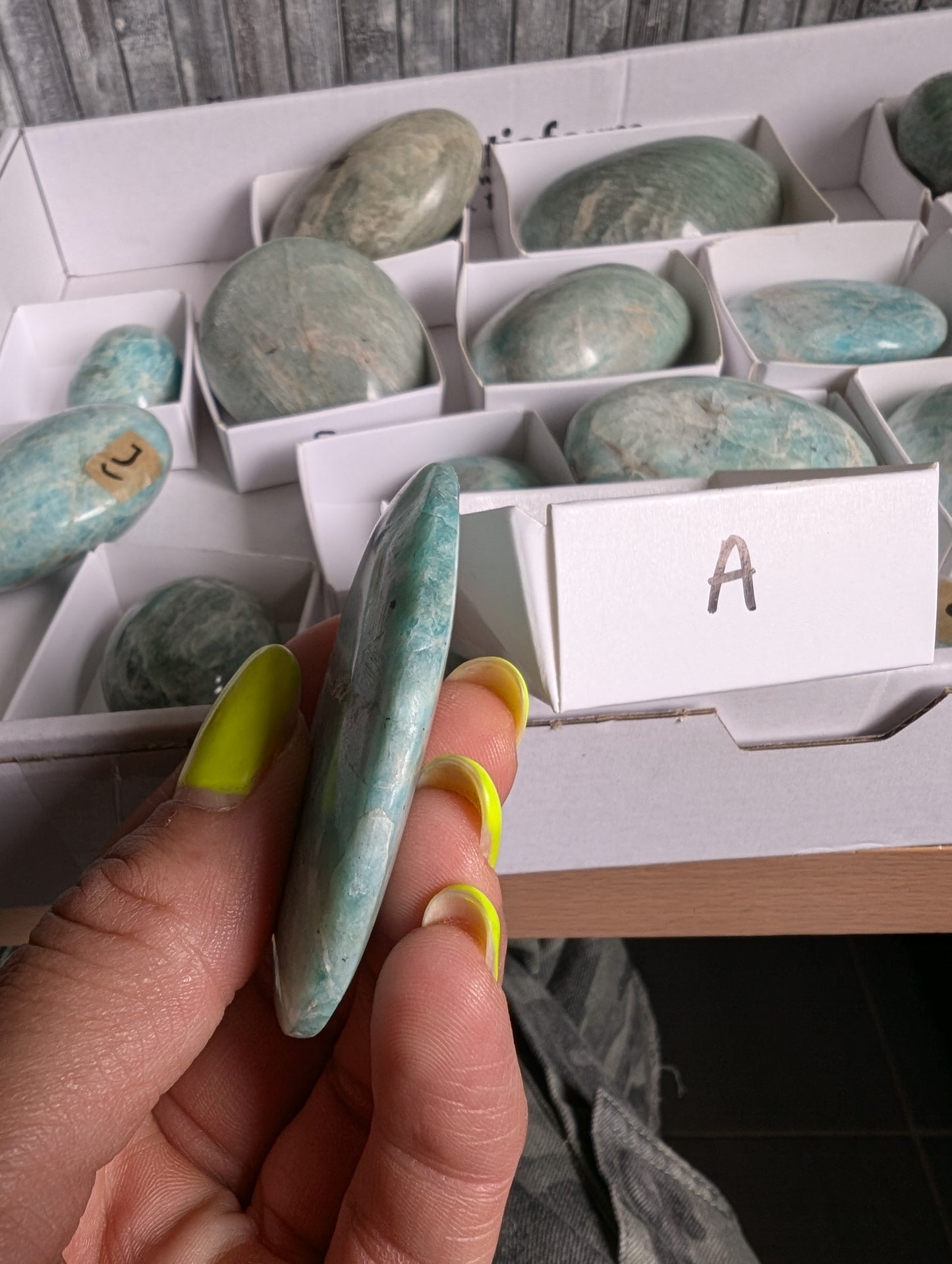 Galet en amazonite au choix - Aurore Lune