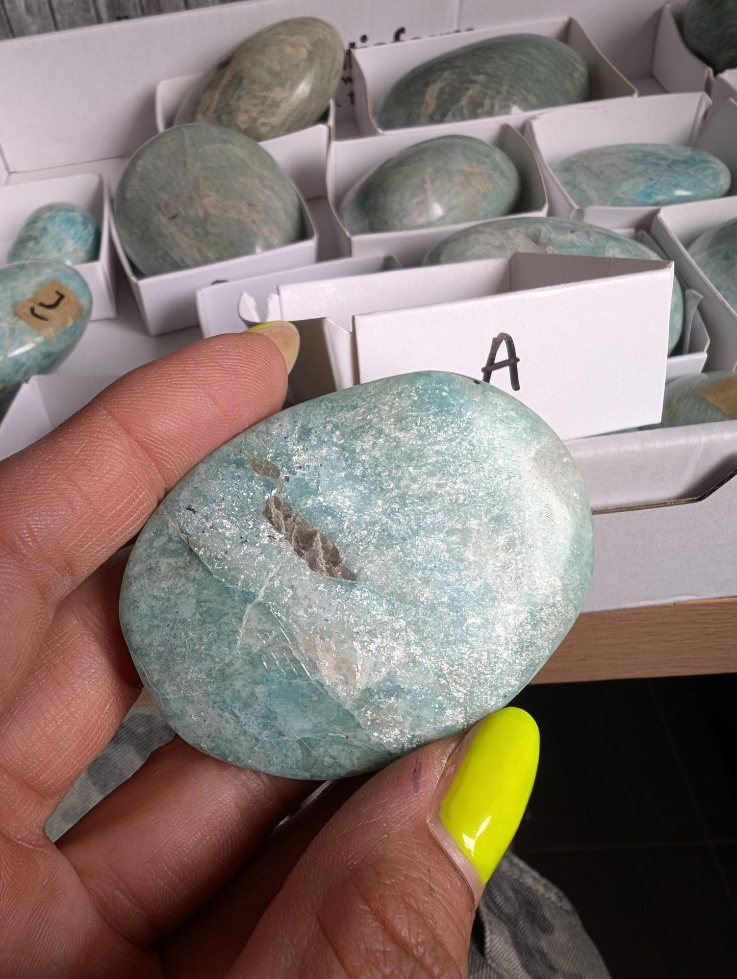 Galet en amazonite au choix - Aurore Lune