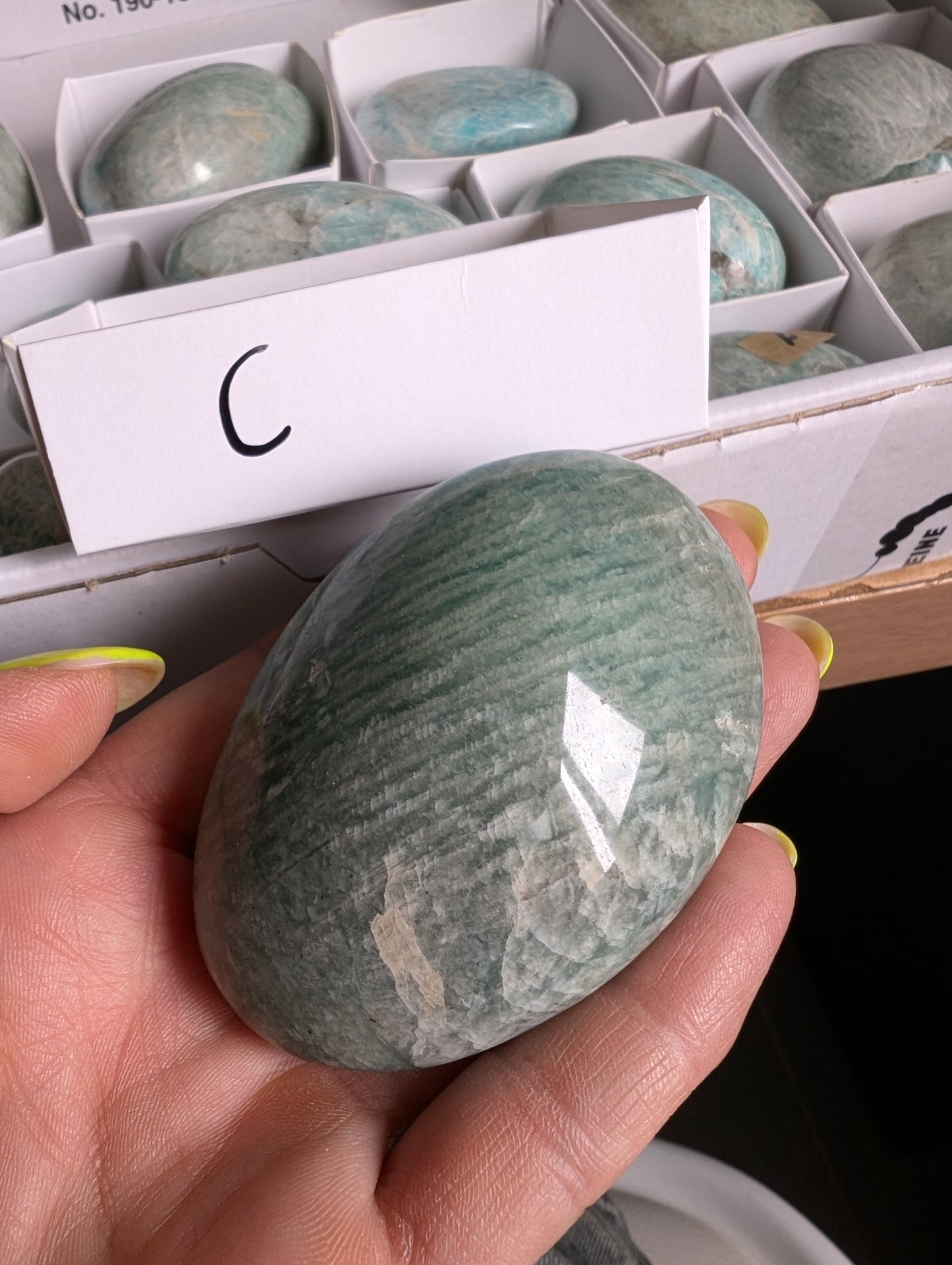 Galet en amazonite au choix - Aurore Lune