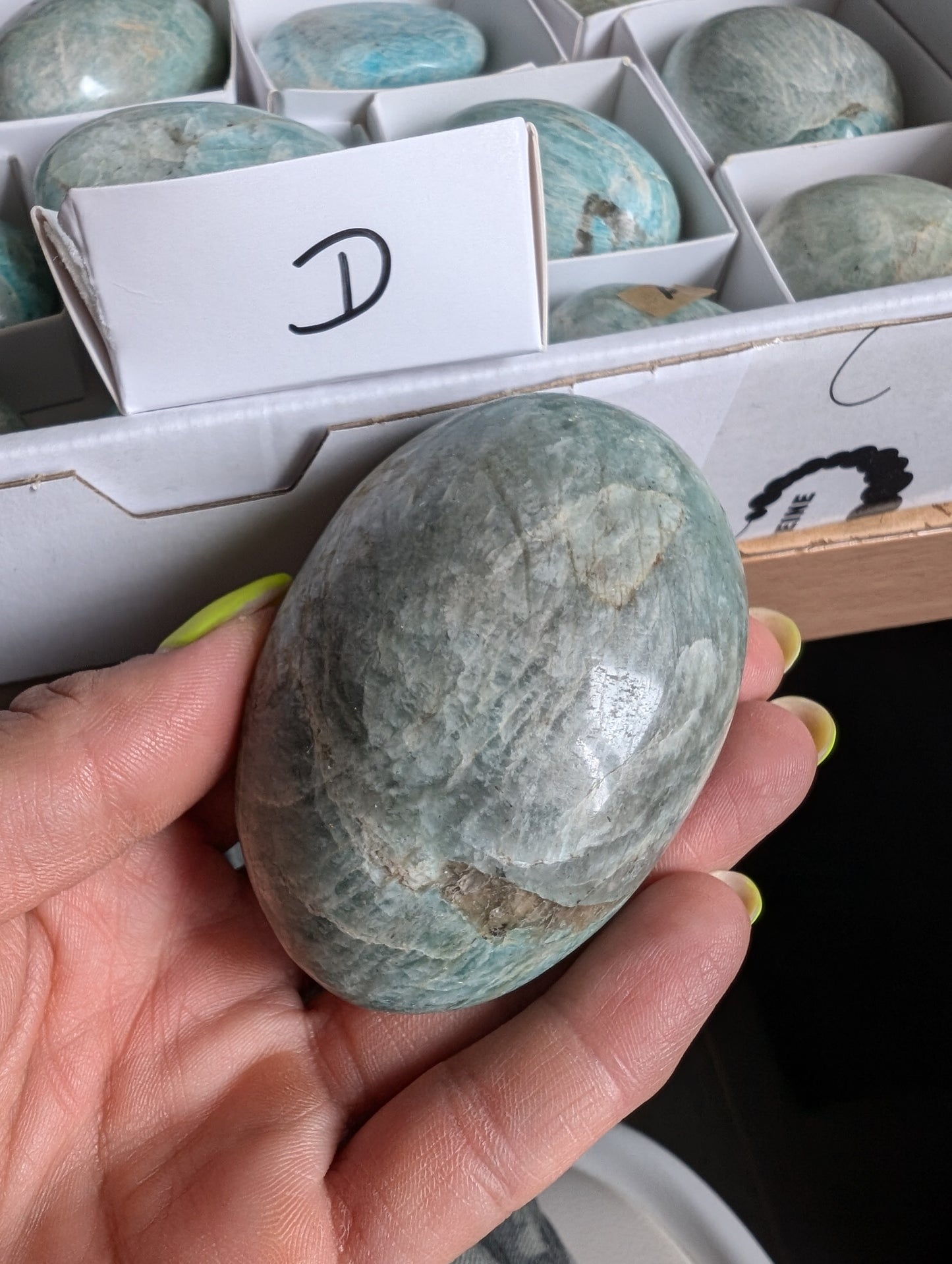 Galet en amazonite au choix - Aurore Lune