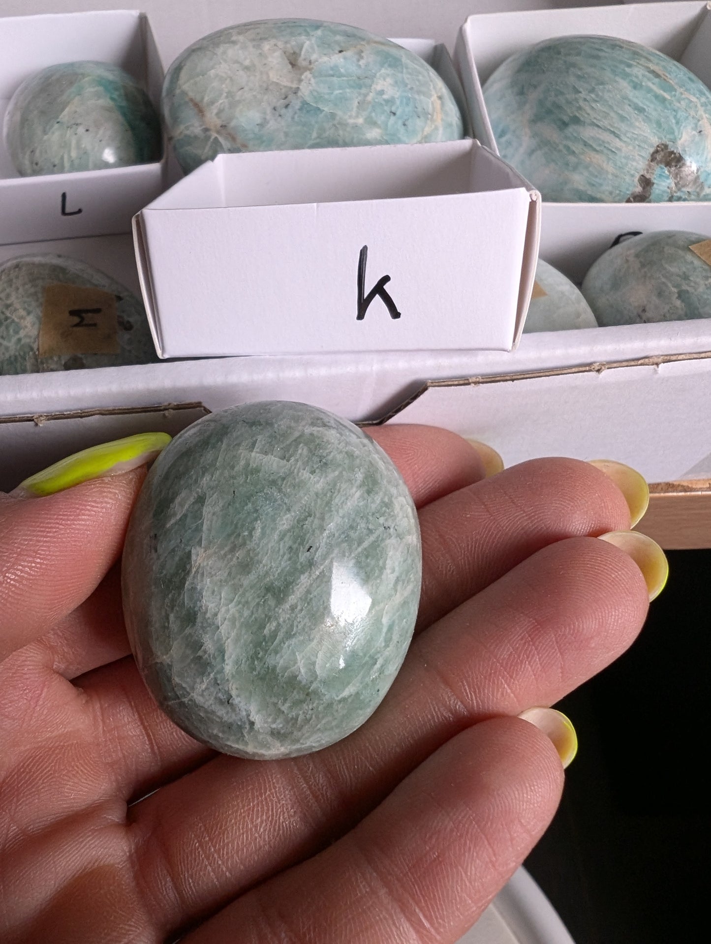 Galet en amazonite au choix - Aurore Lune
