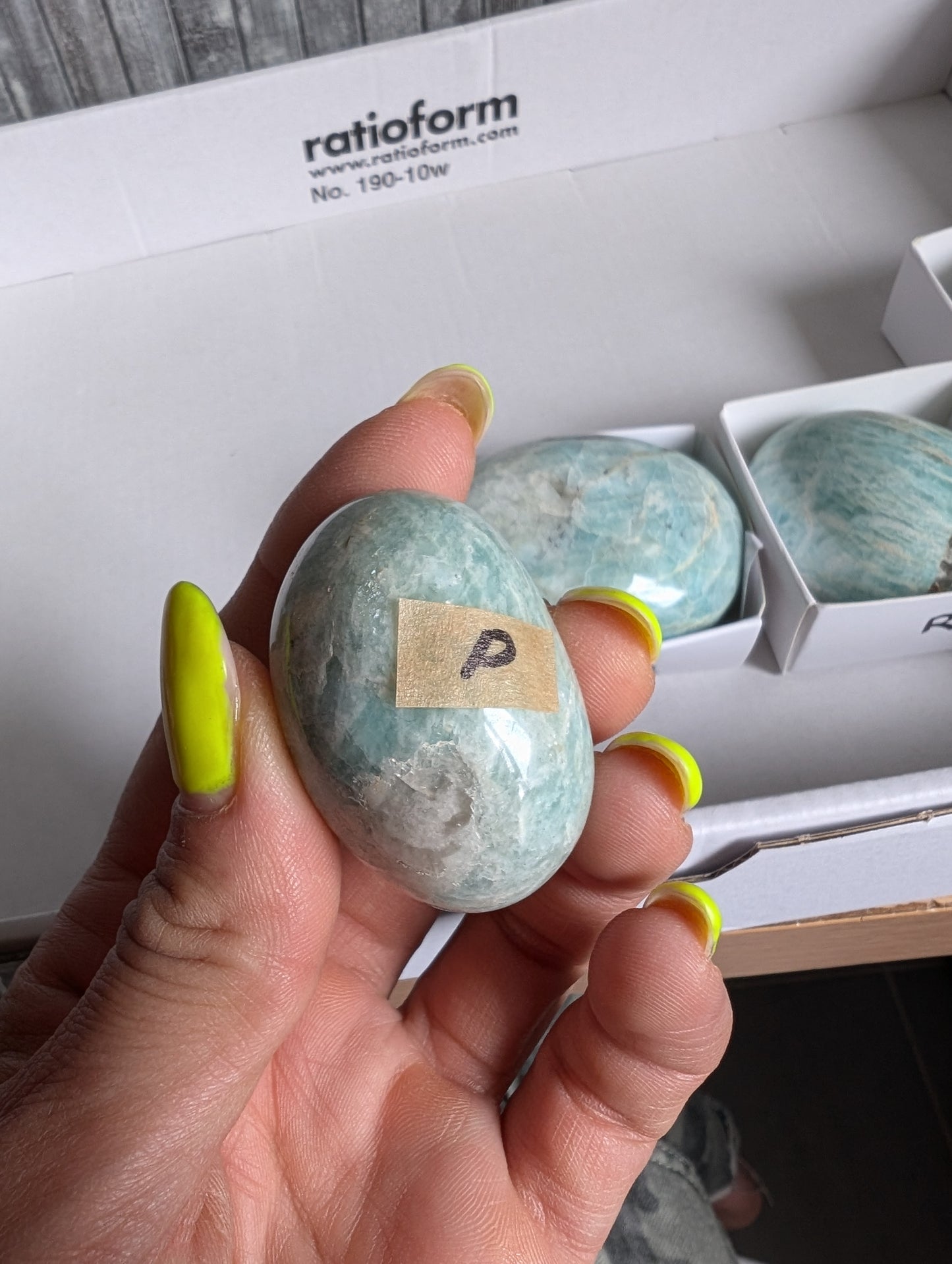 Galet en amazonite au choix - Aurore Lune