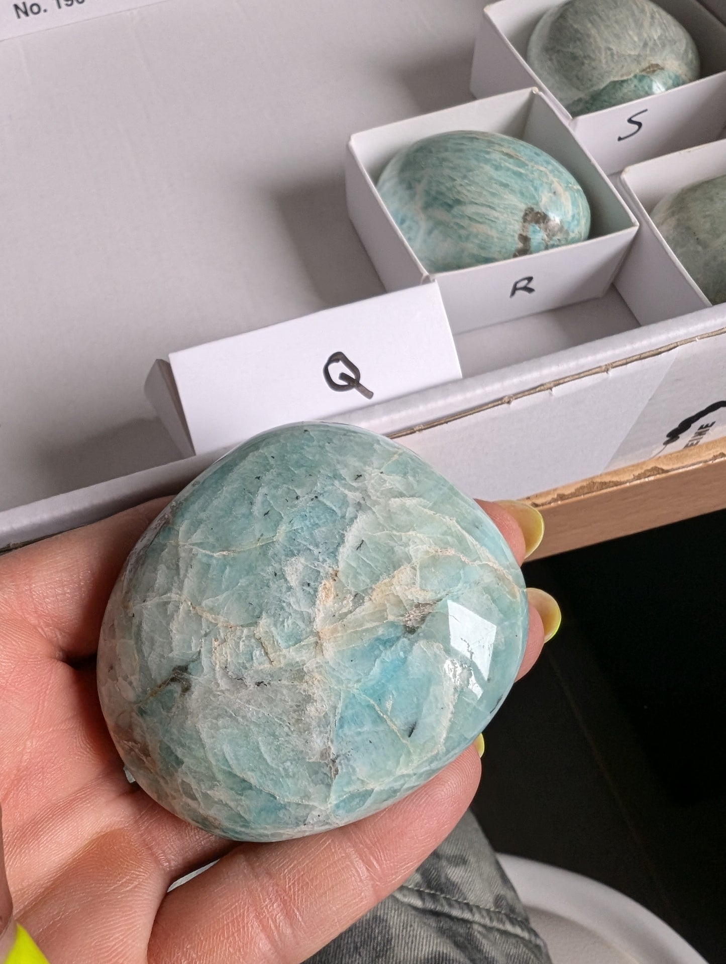 Galet en amazonite au choix - Aurore Lune