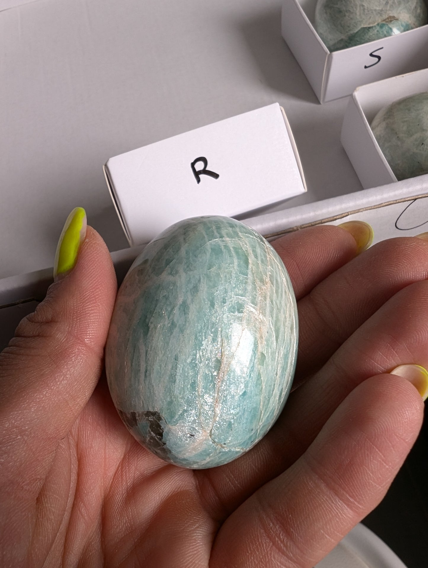 Galet en amazonite au choix - Aurore Lune