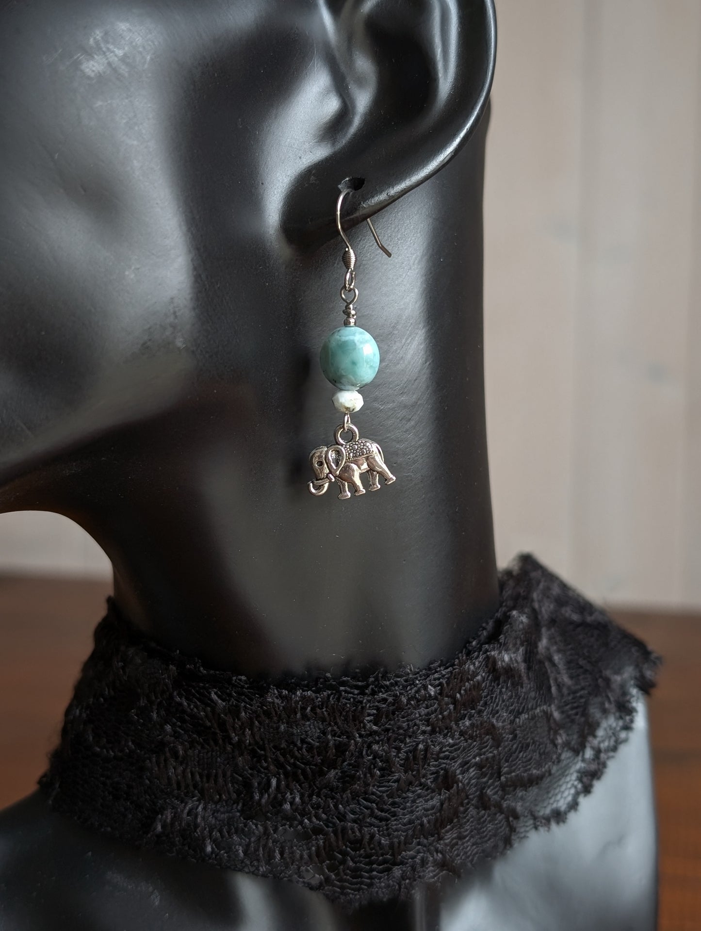 Boucles d'oreilles avec larimar
