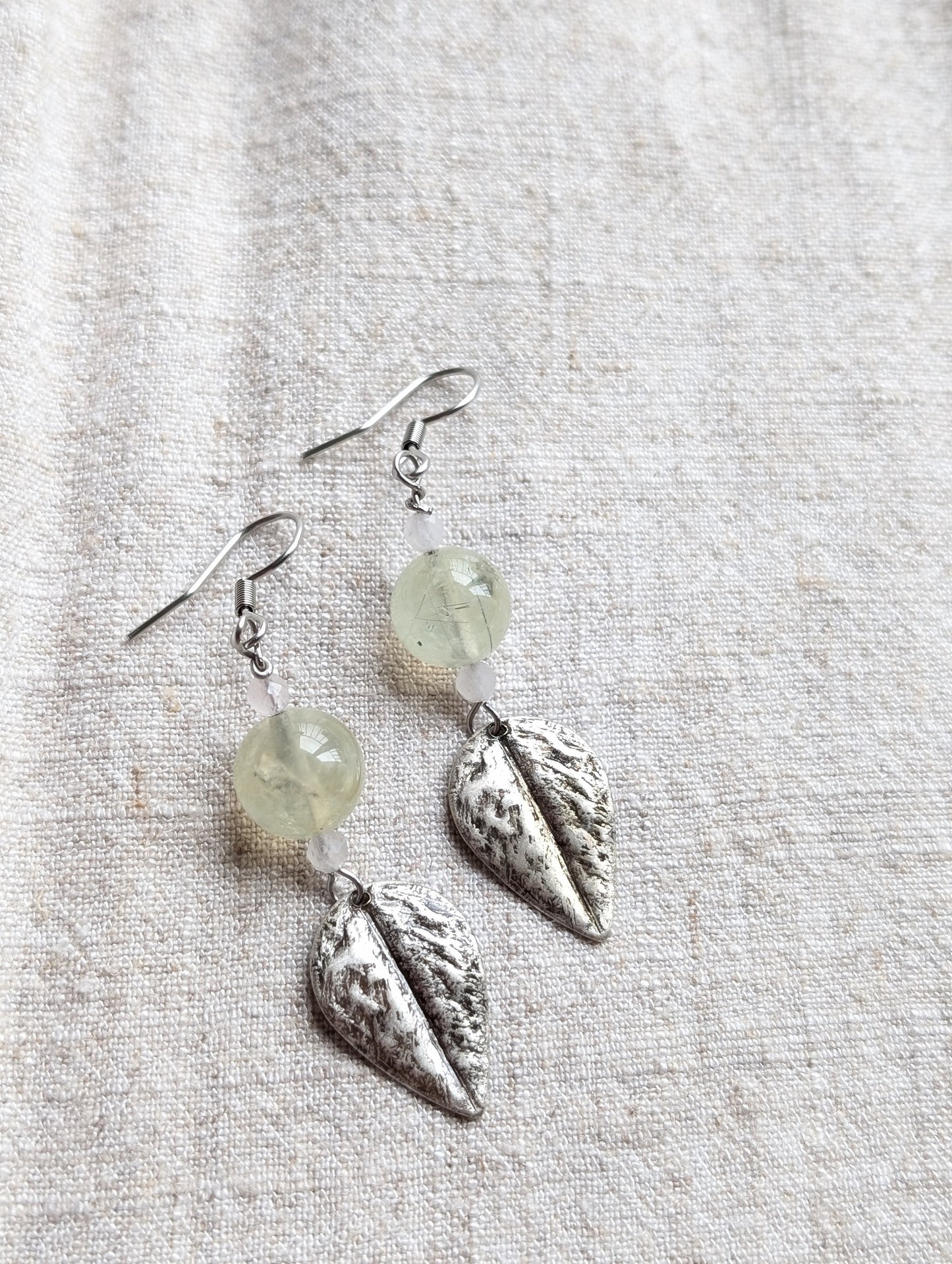 Boucles d'oreilles prehnite - Aurore Lune