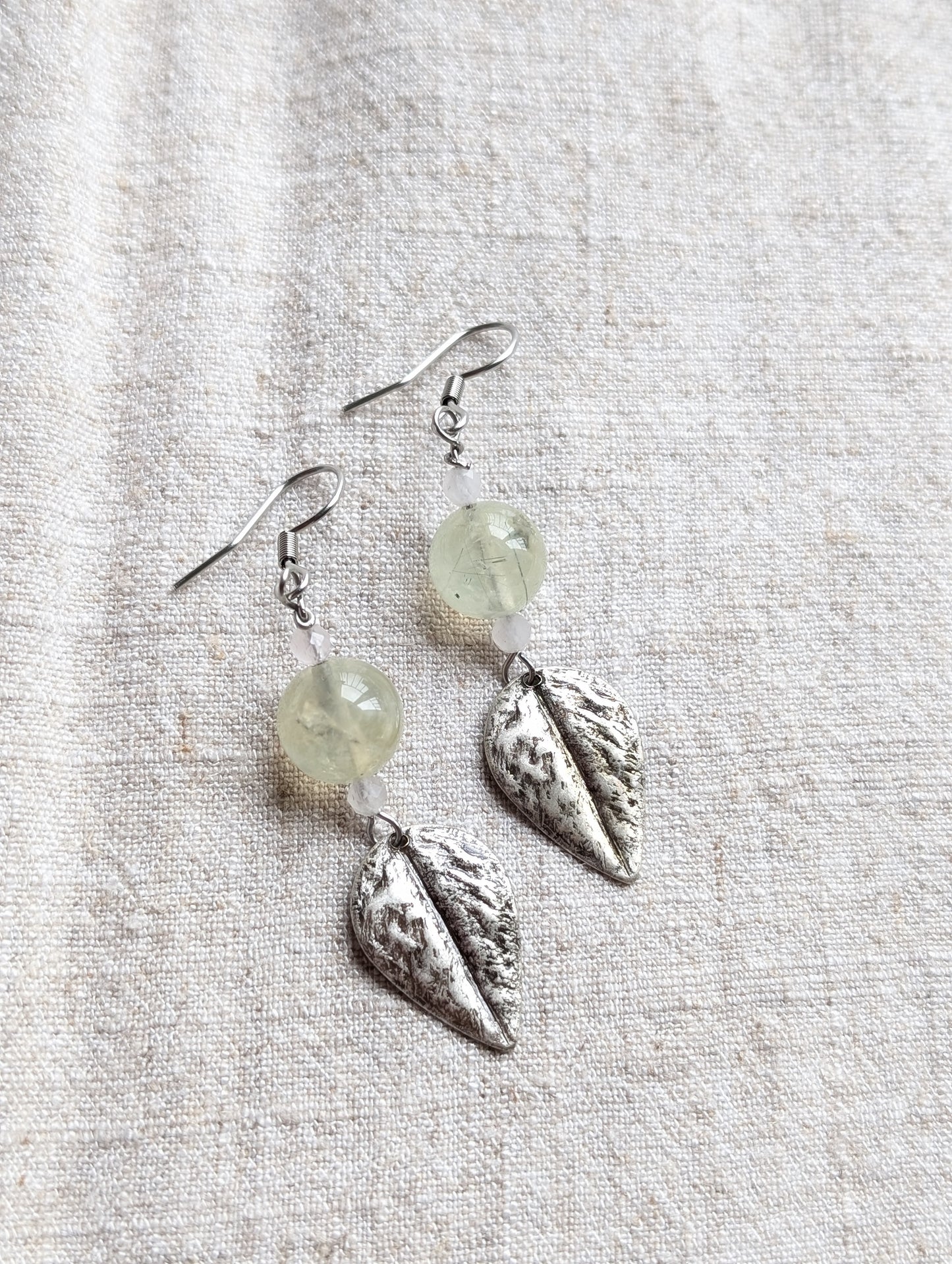 Boucles d'oreilles prehnite - Aurore Lune
