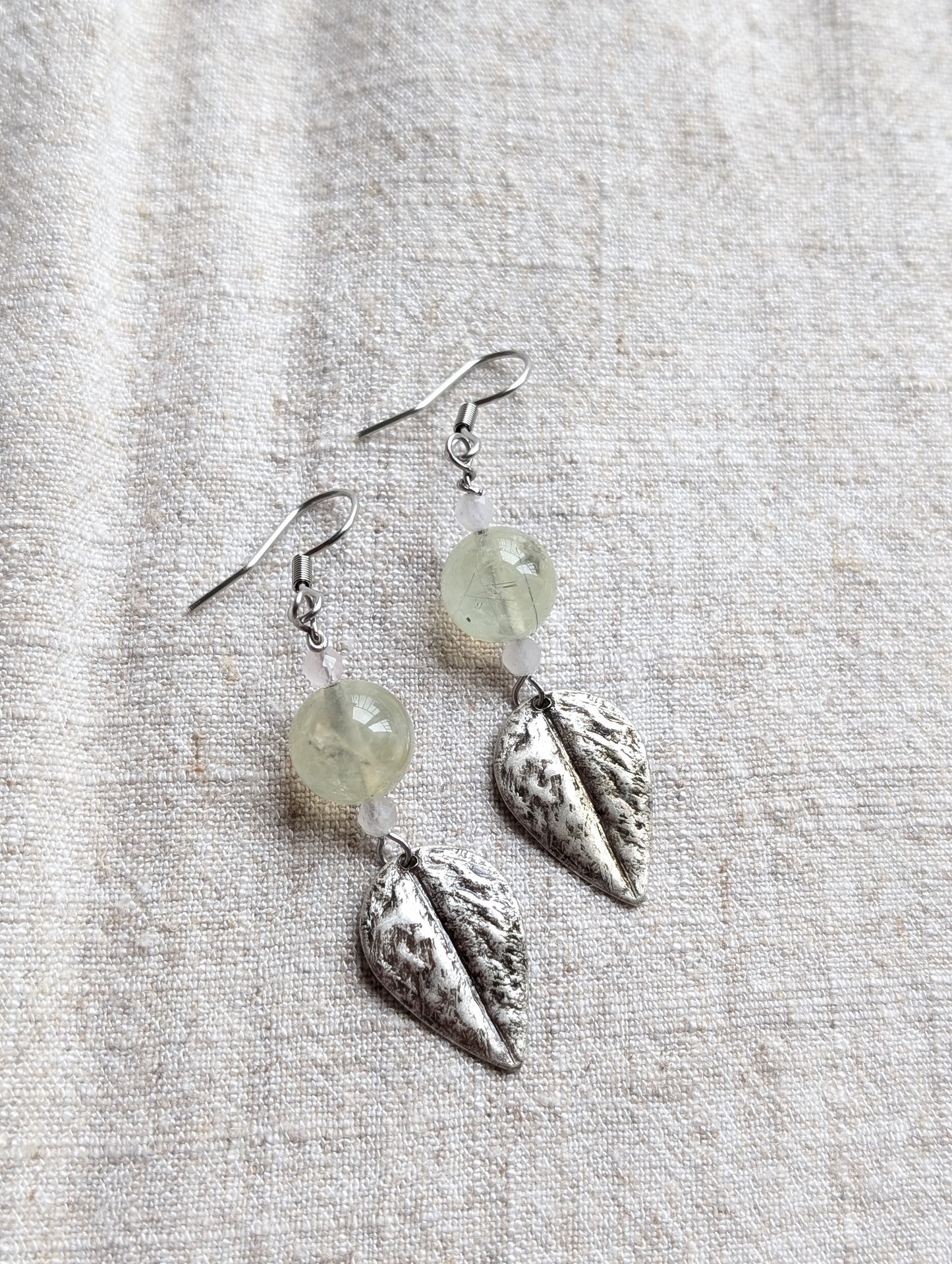 Boucles d'oreilles prehnite - Aurore Lune