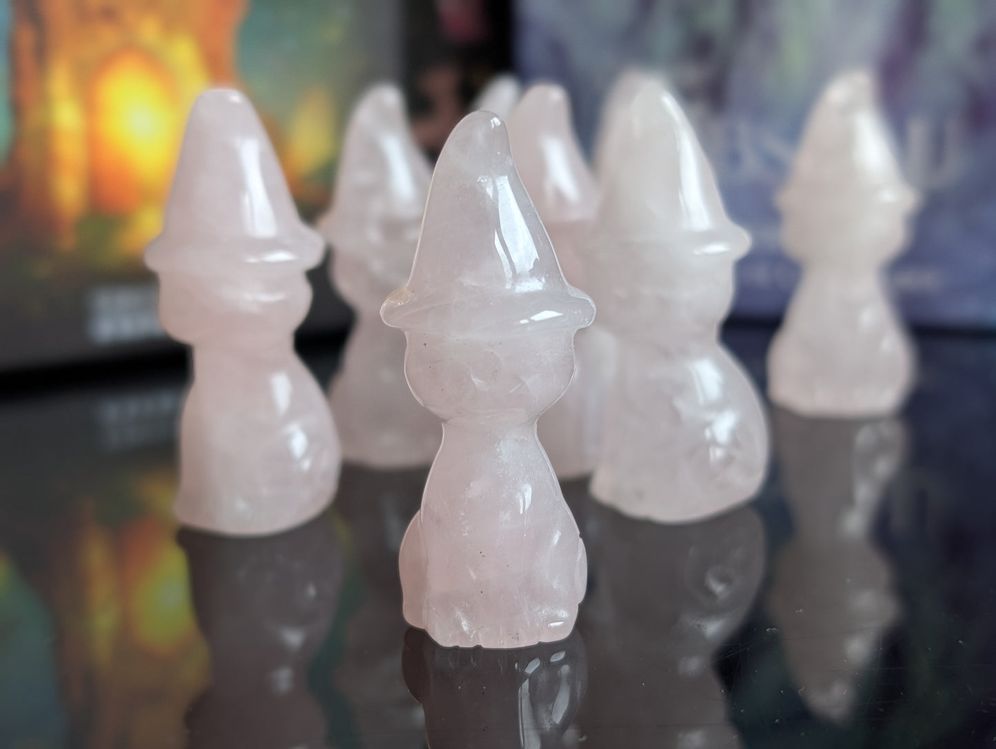 Un chat en quartz rose