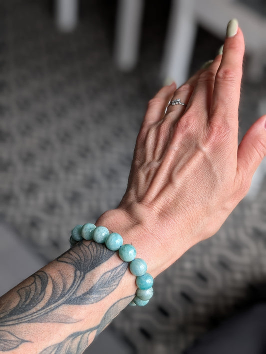 1 bracelet en amazonite élastiqué 15 cm - Aurore Lune
