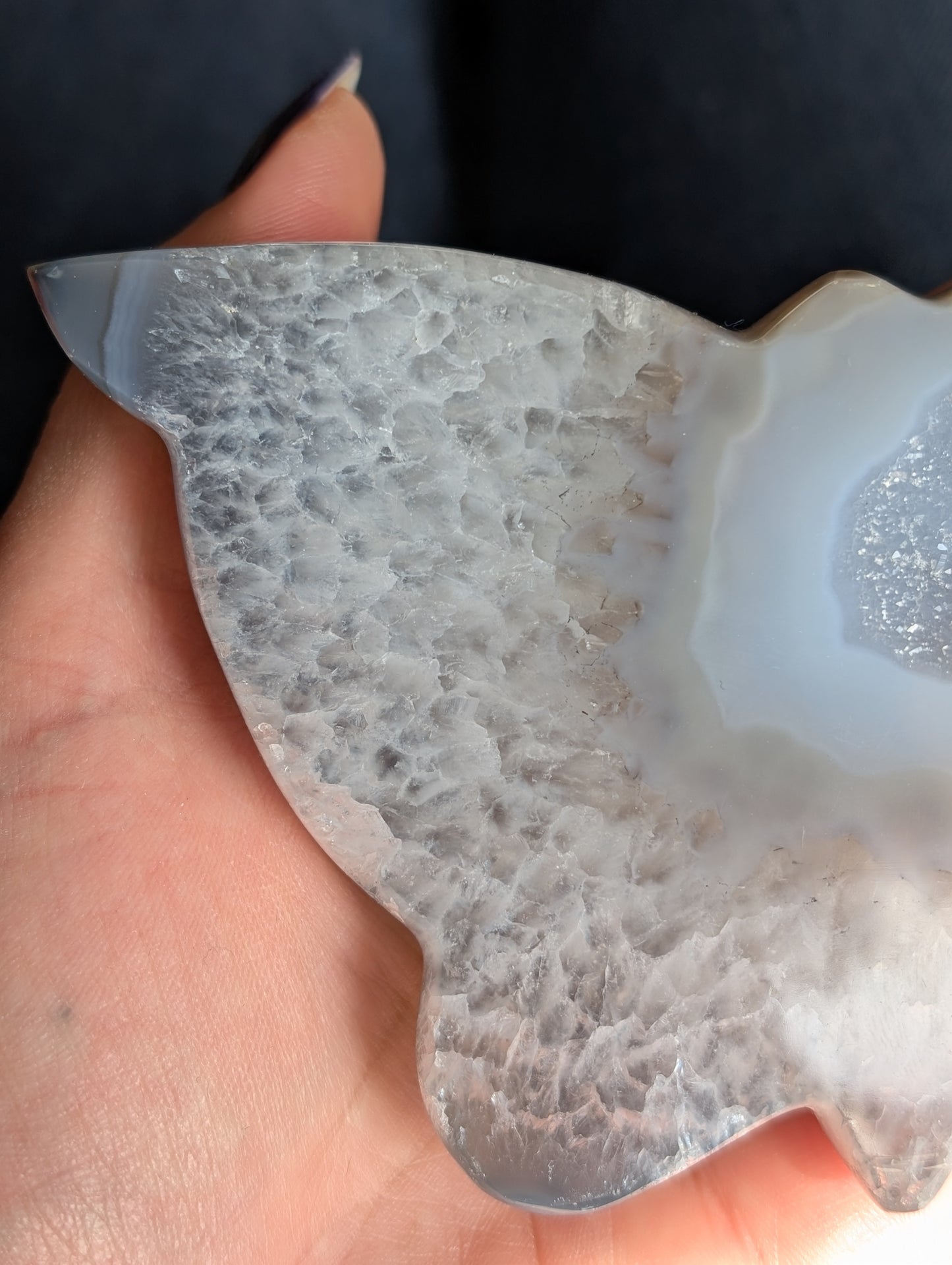 Magnifique papillon agate cristallisée