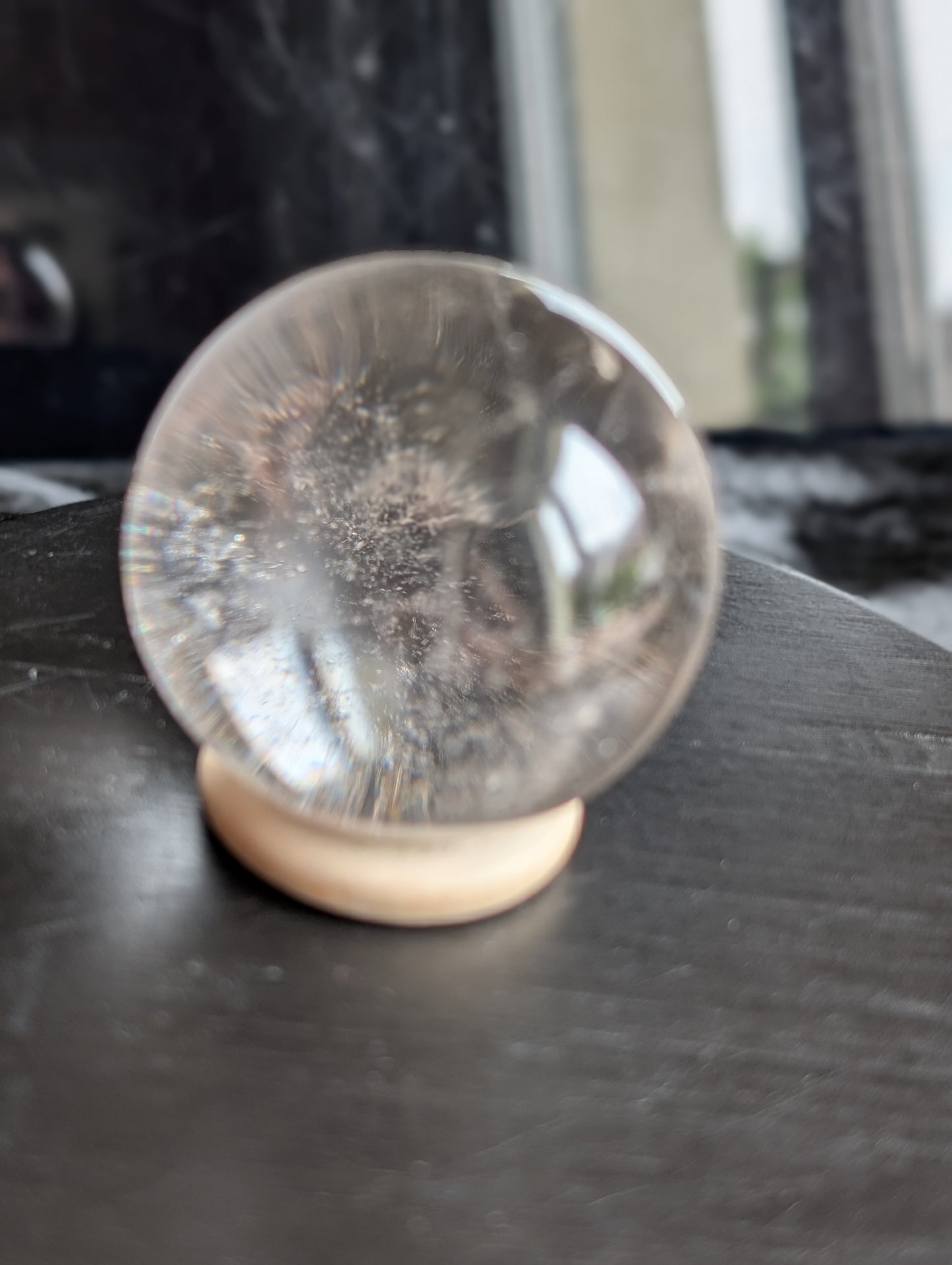 Sphère en cristal de roche avec support offert qualité++